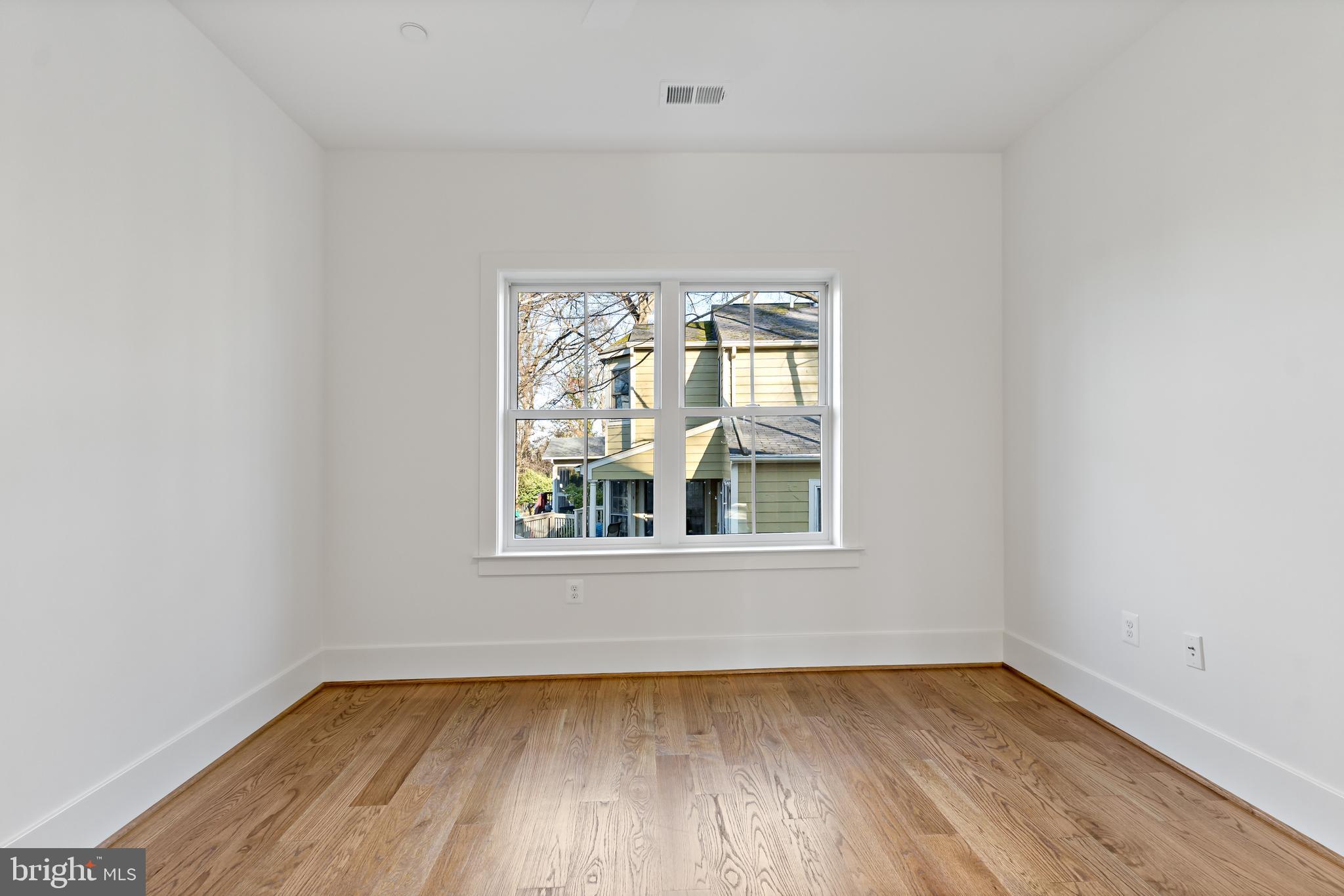 BATTERY PARK HILLS - Residential