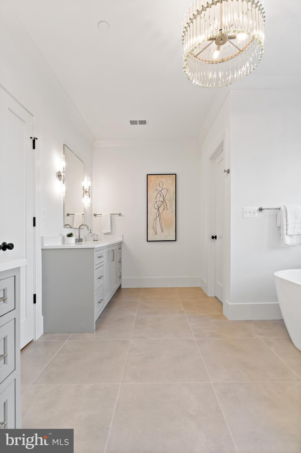 BATTERY PARK HILLS - Residential