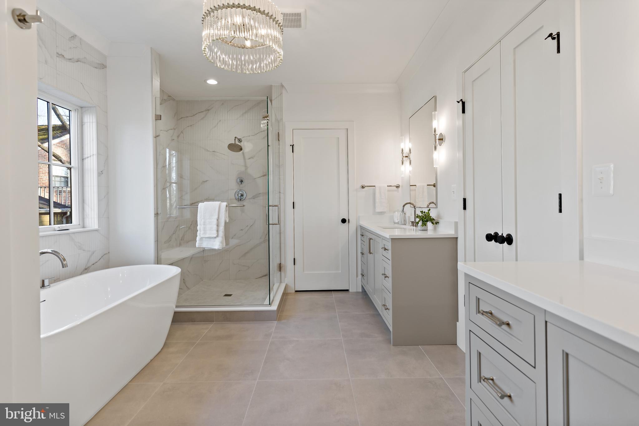 BATTERY PARK HILLS - Residential