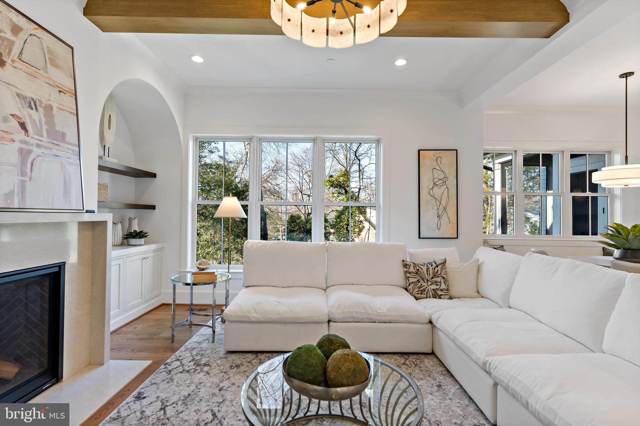 BATTERY PARK HILLS - Residential