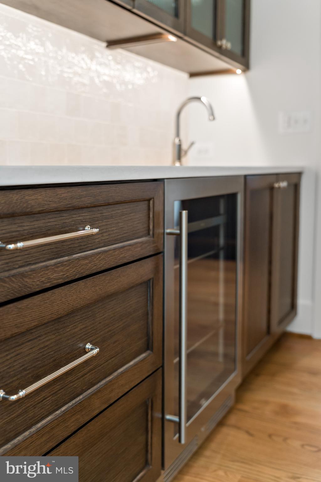 BATTERY PARK HILLS - Residential