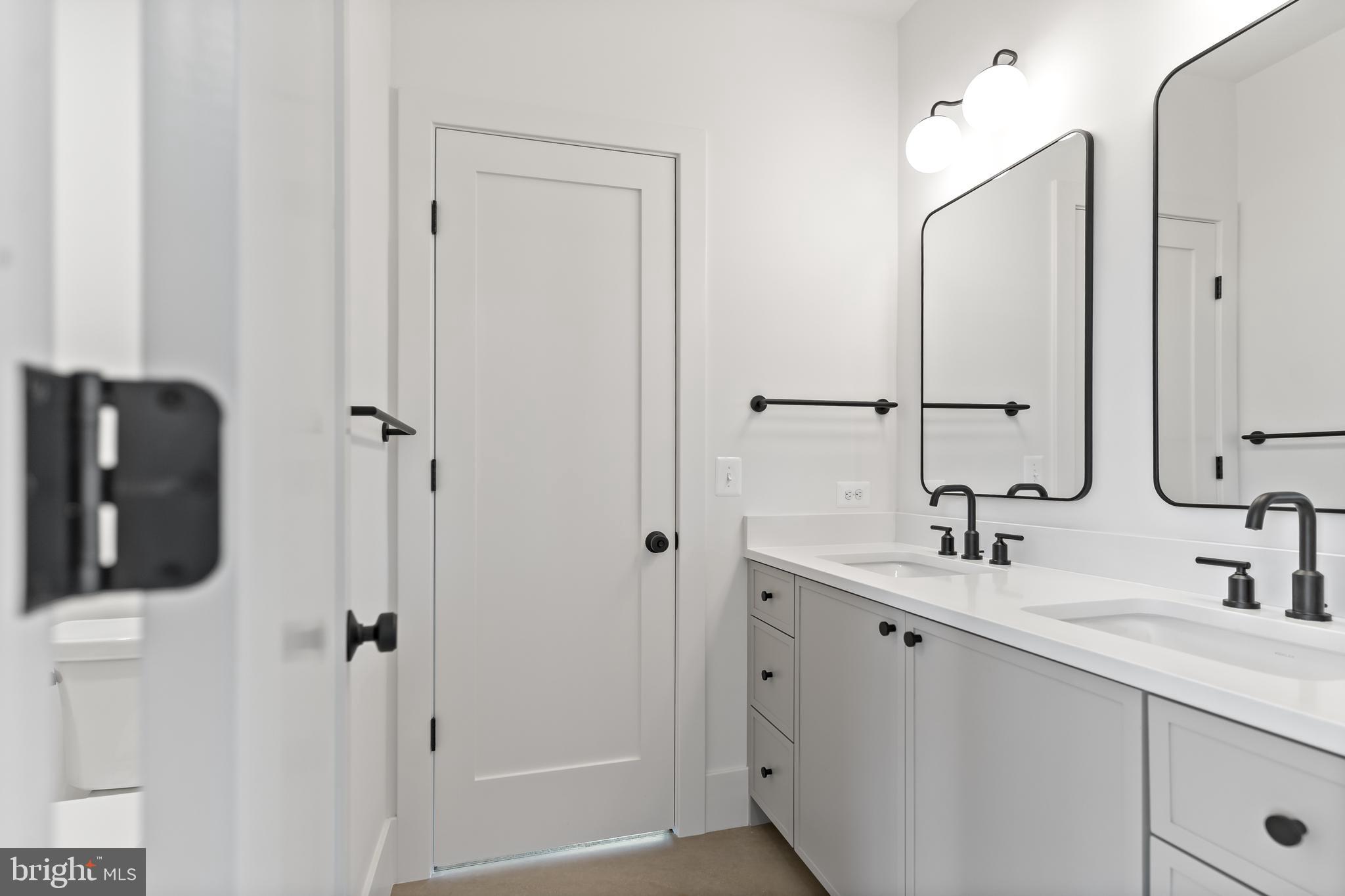 BATTERY PARK HILLS - Residential