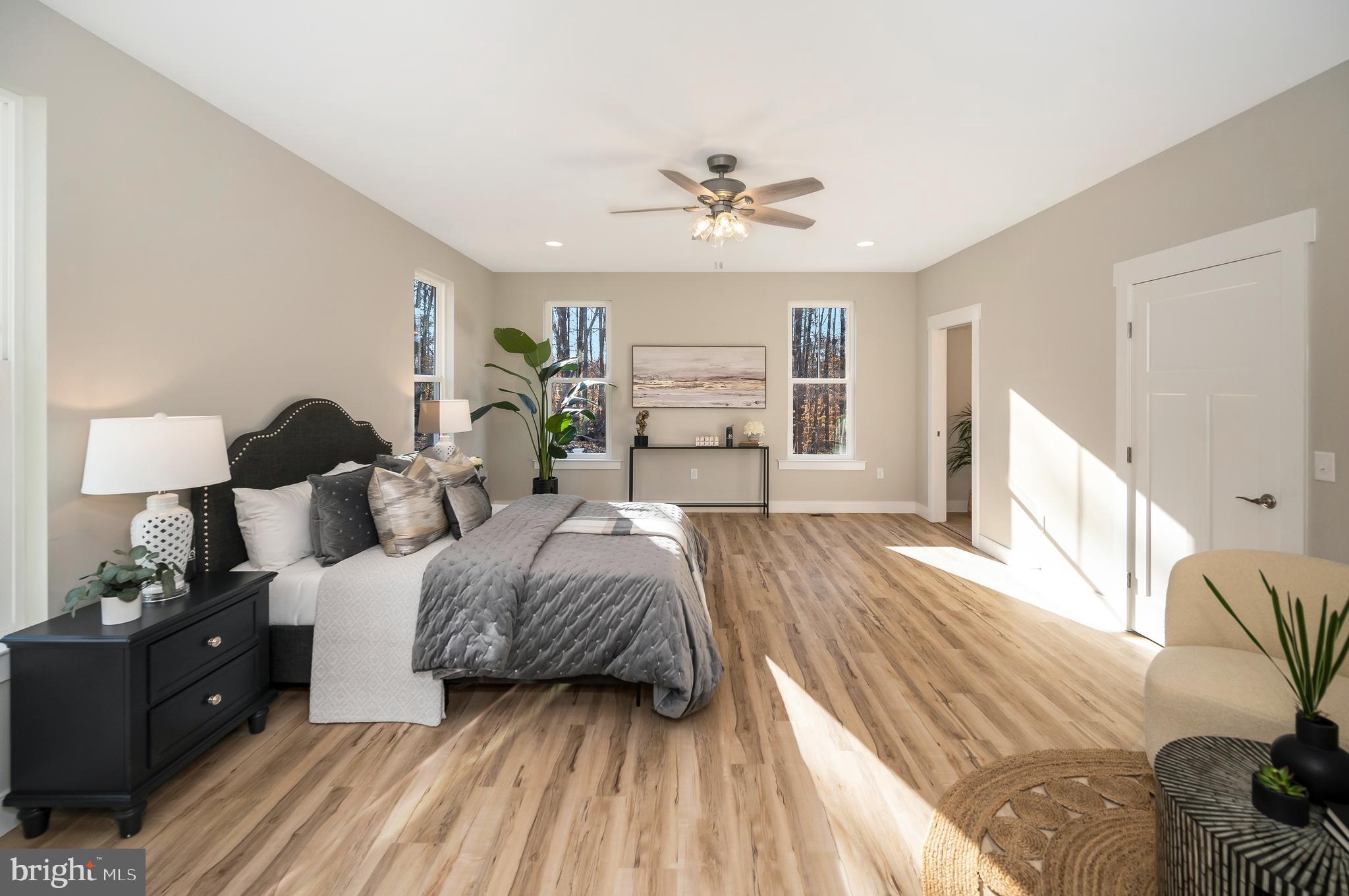 MILL RUN - Residential