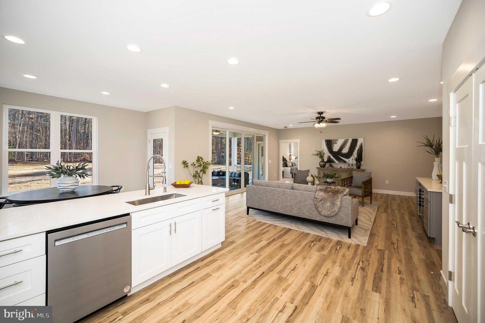 MILL RUN - Residential