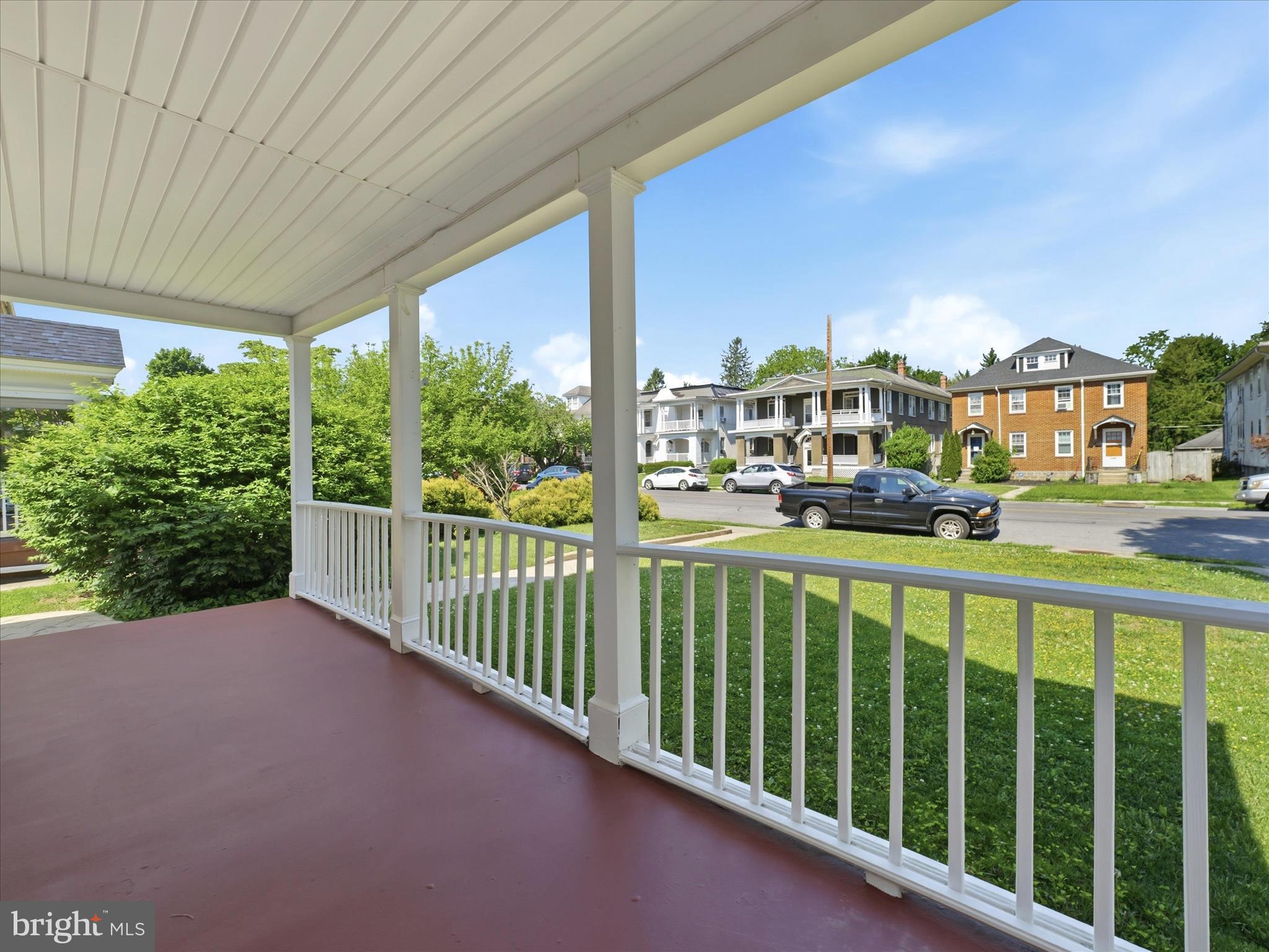 NORTH END - Residential
