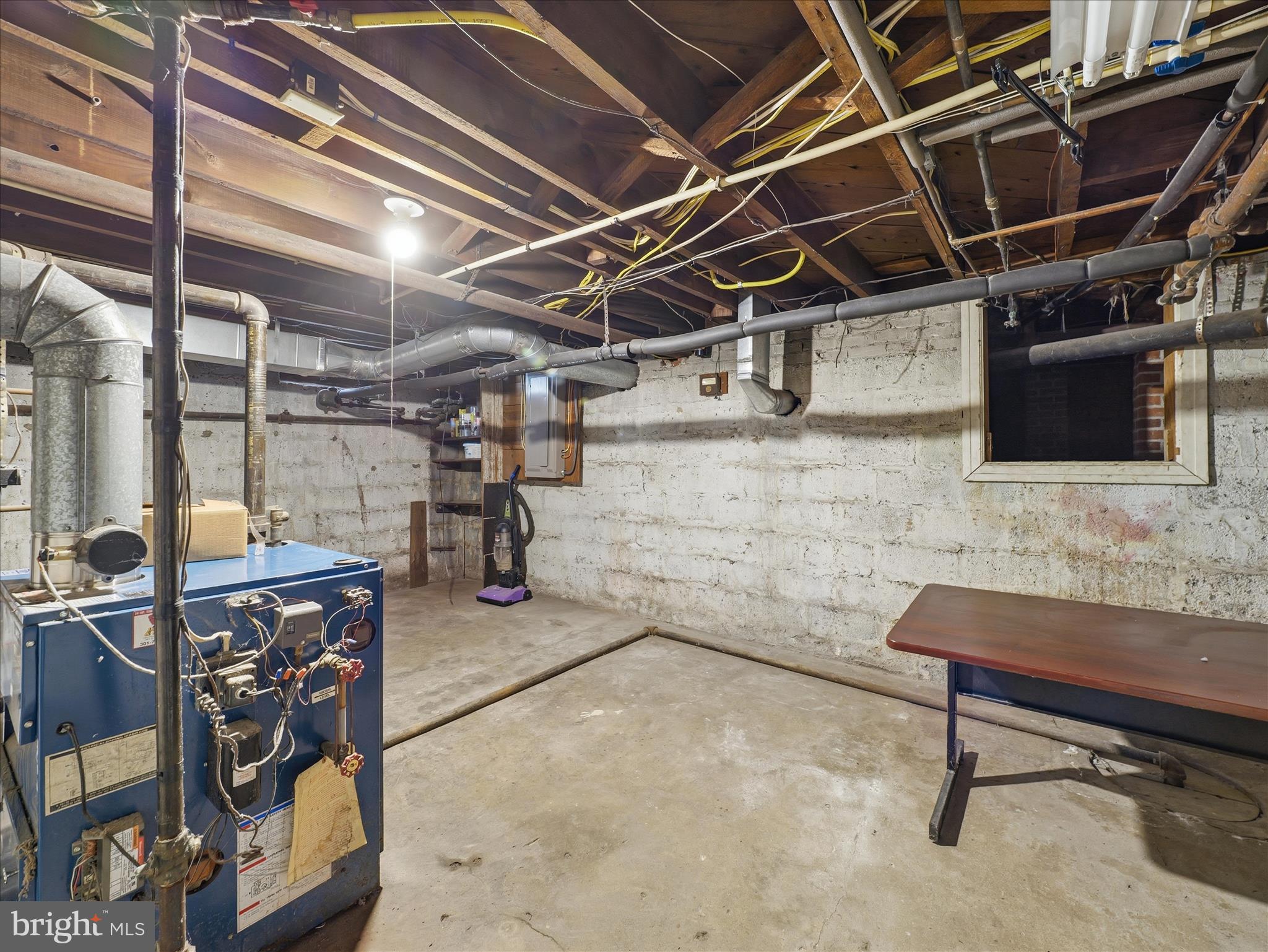 NORTH END - Residential