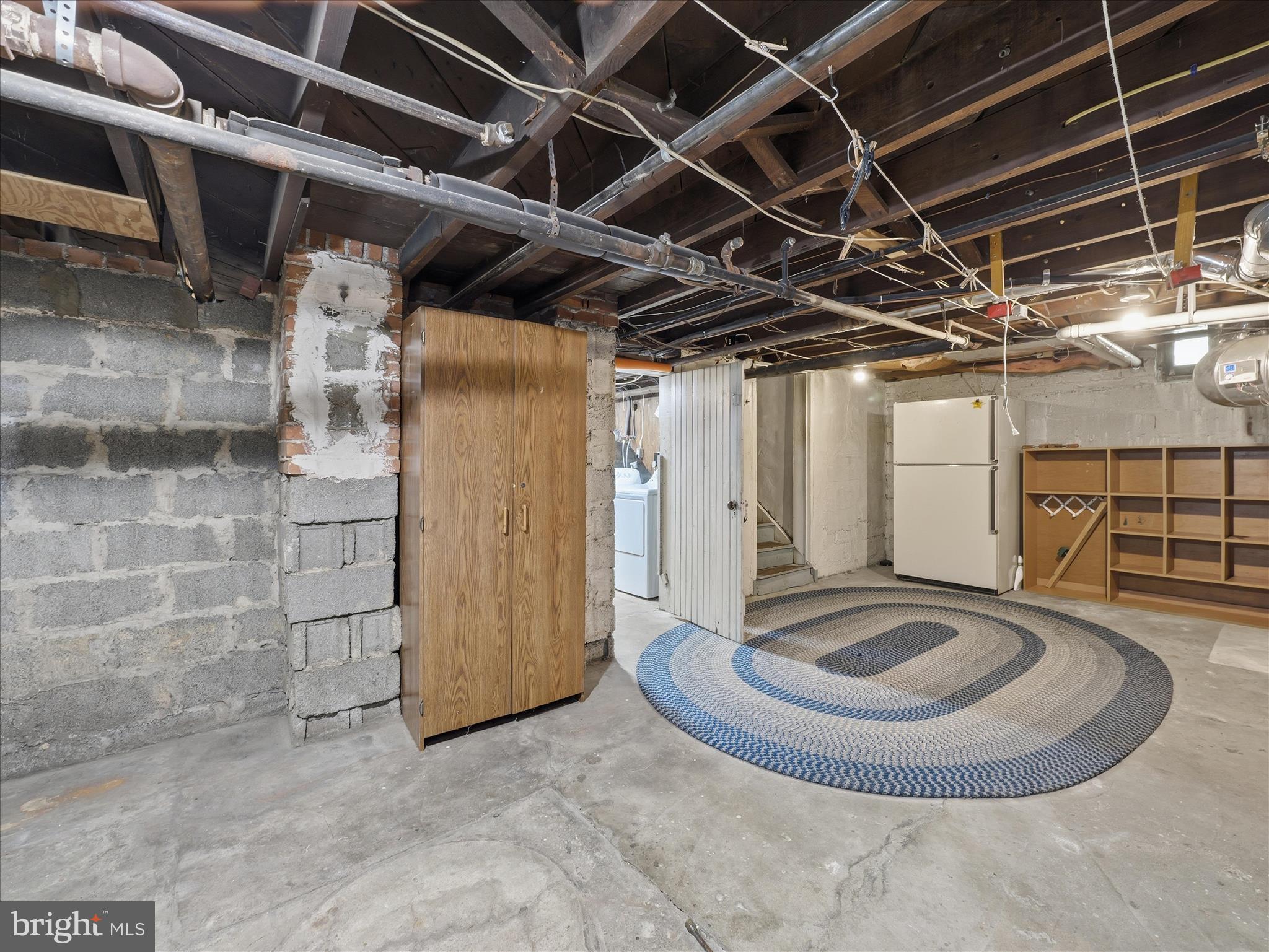 NORTH END - Residential