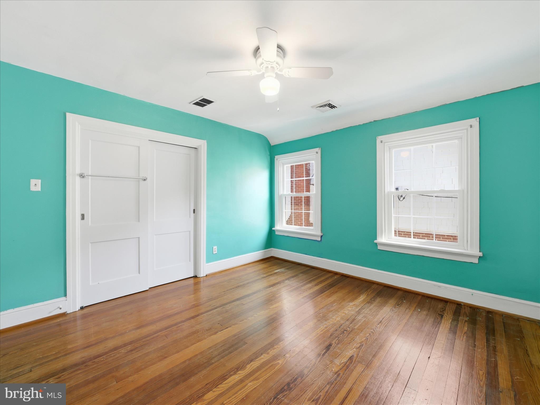 NORTH END - Residential