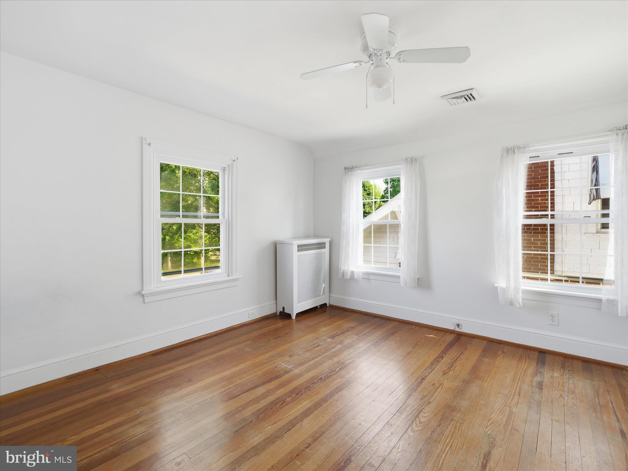 NORTH END - Residential