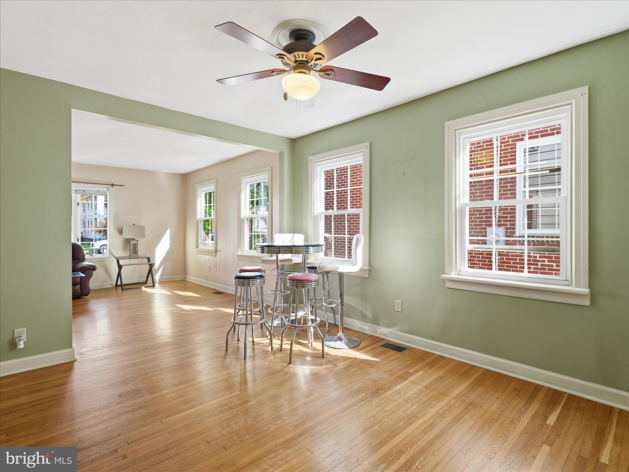 NORTH END - Residential
