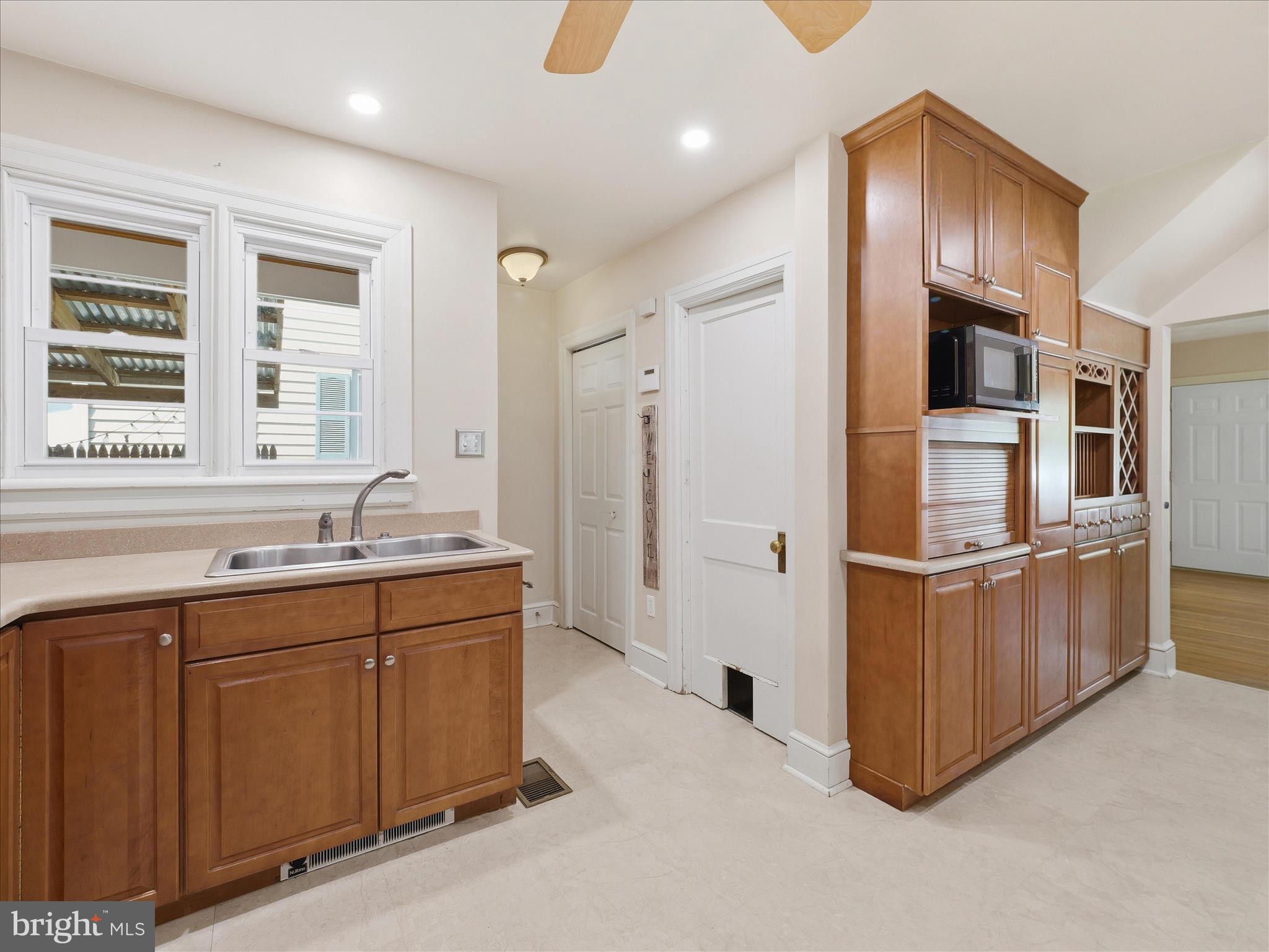 NORTH END - Residential