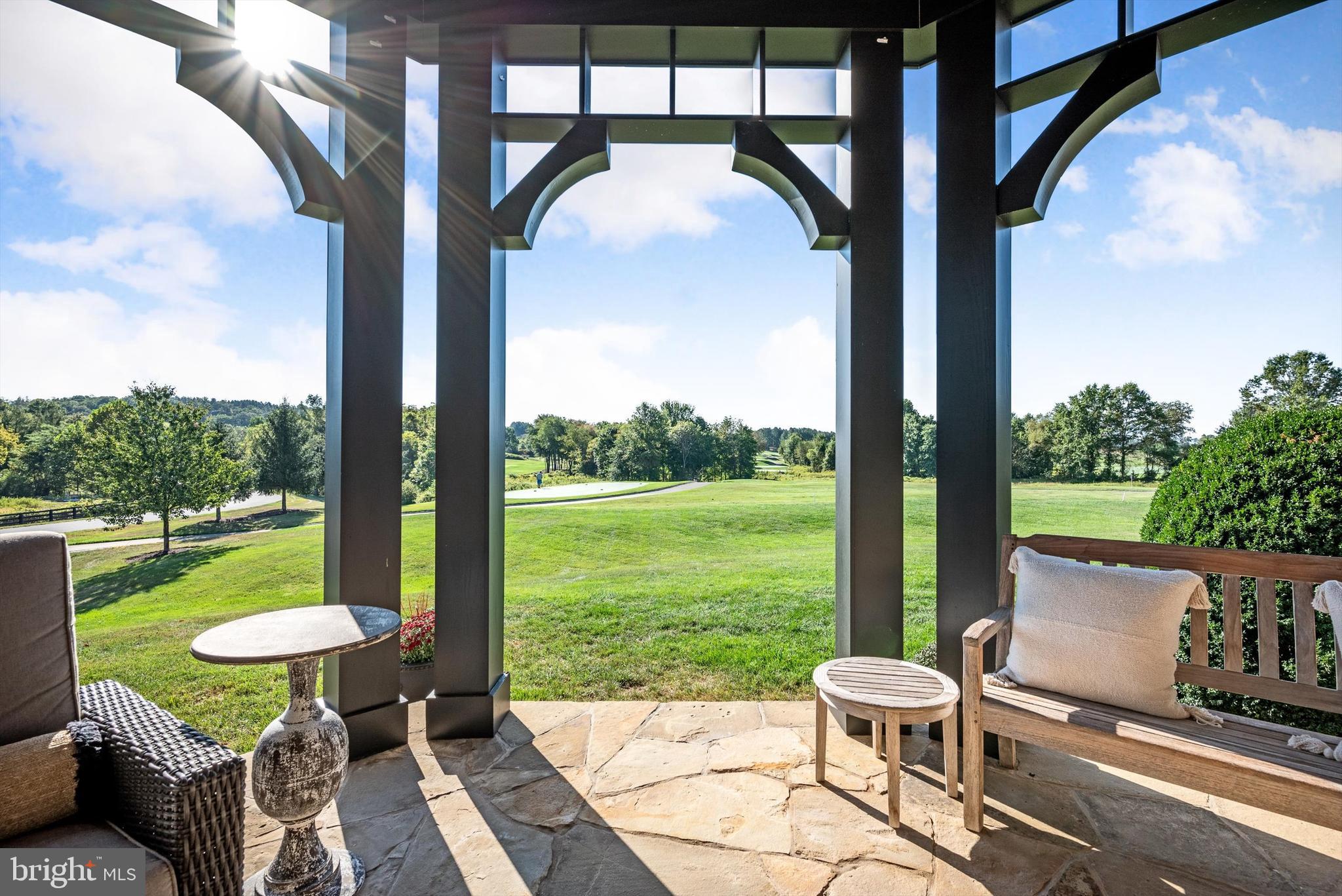 CREIGHTON FARMS - Residential