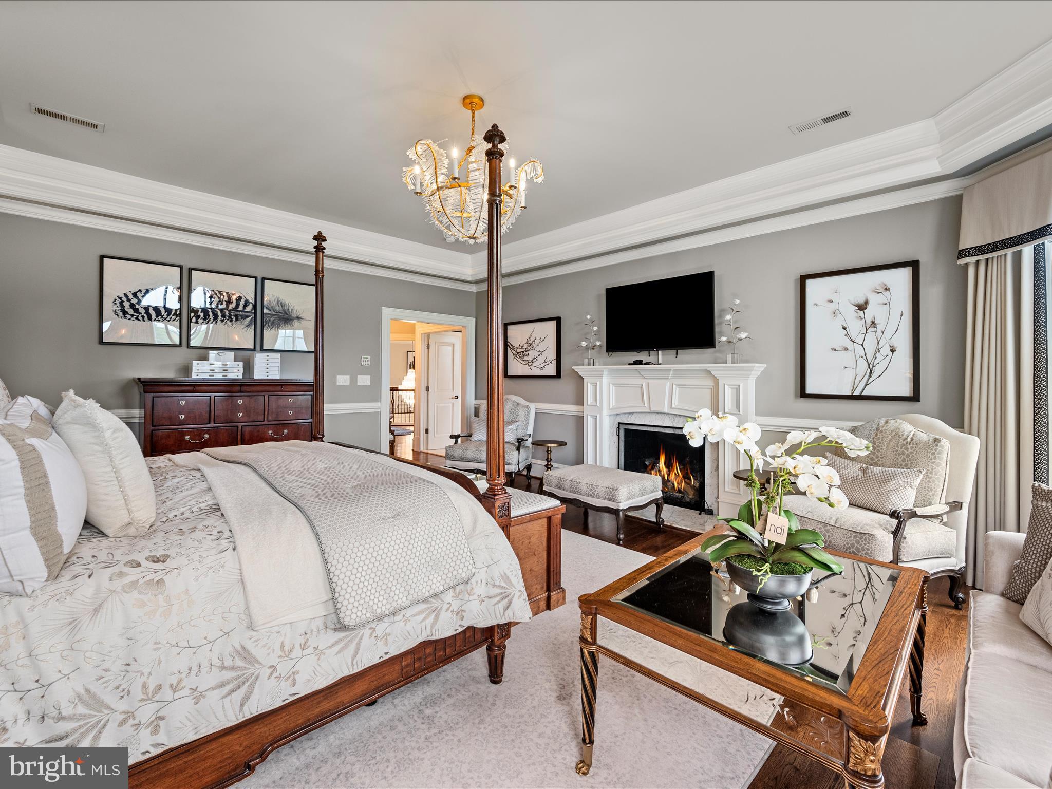 CREIGHTON FARMS - Residential