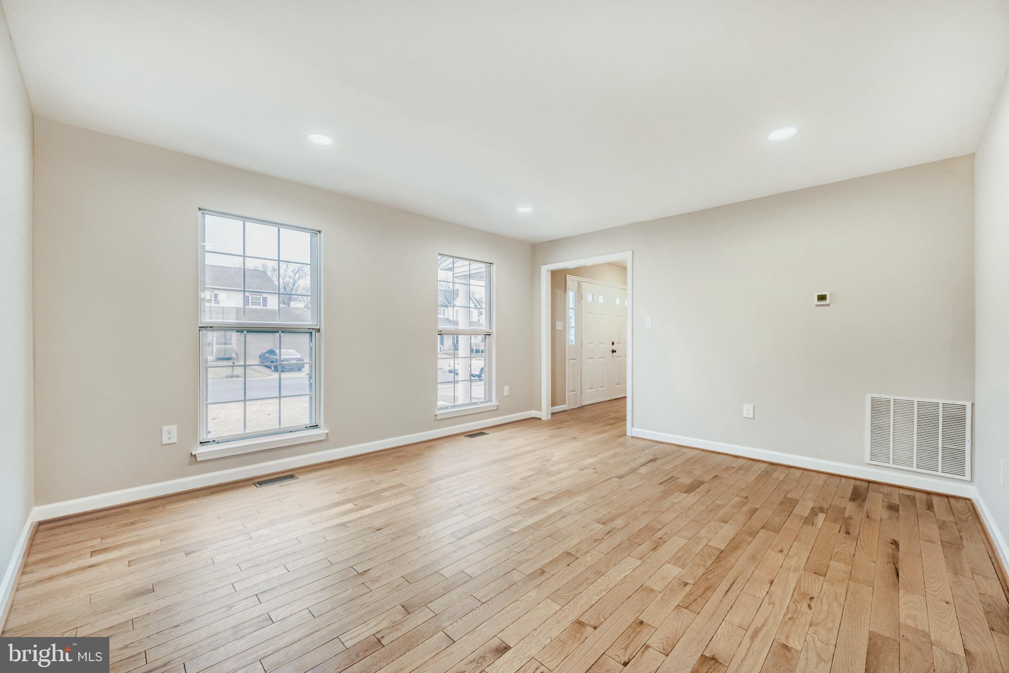 HANOVER WOODS - Residential