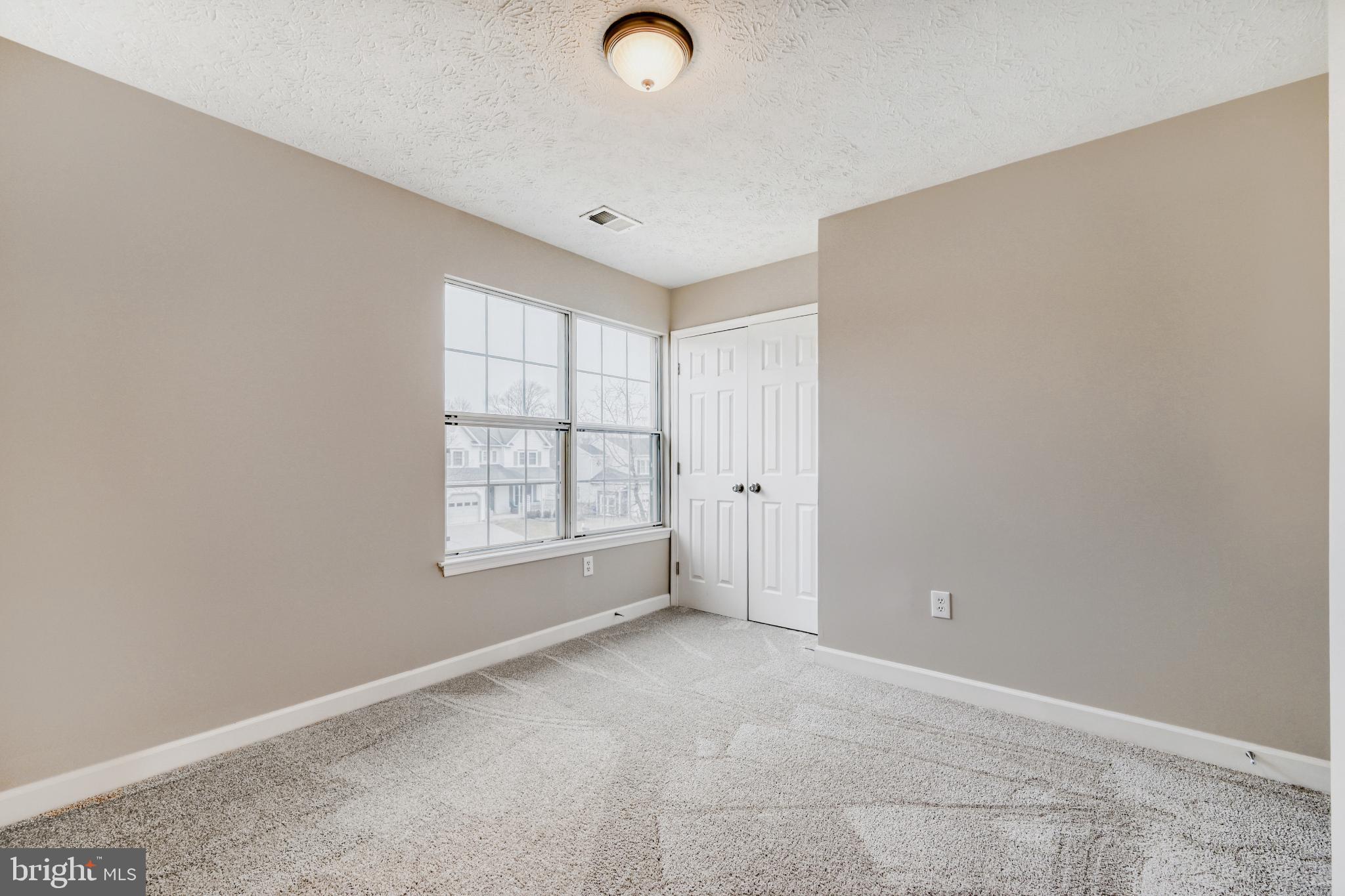 HANOVER WOODS - Residential