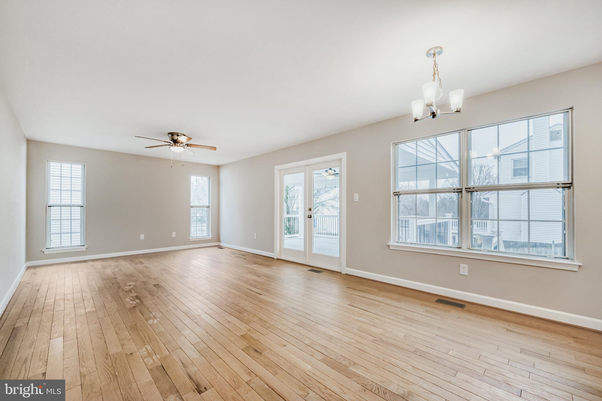 HANOVER WOODS - Residential