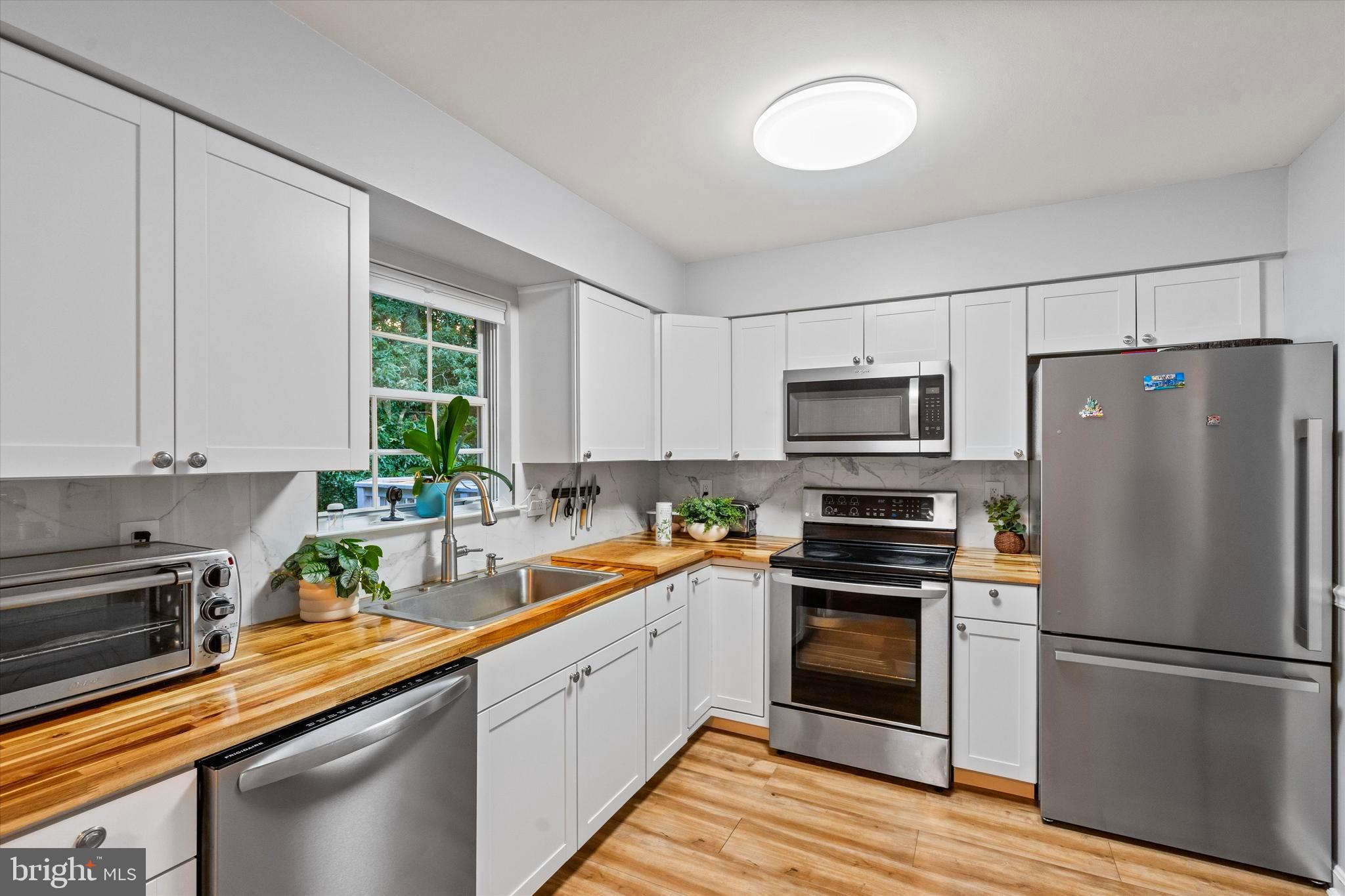 MONTCLAIR ST3 - Residential