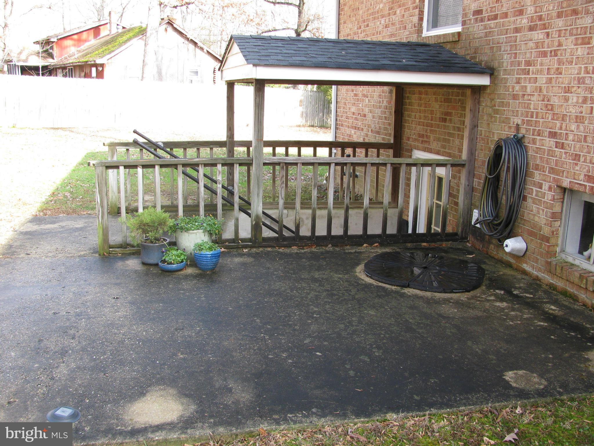 STAFFORDS SUB - Residential Lease