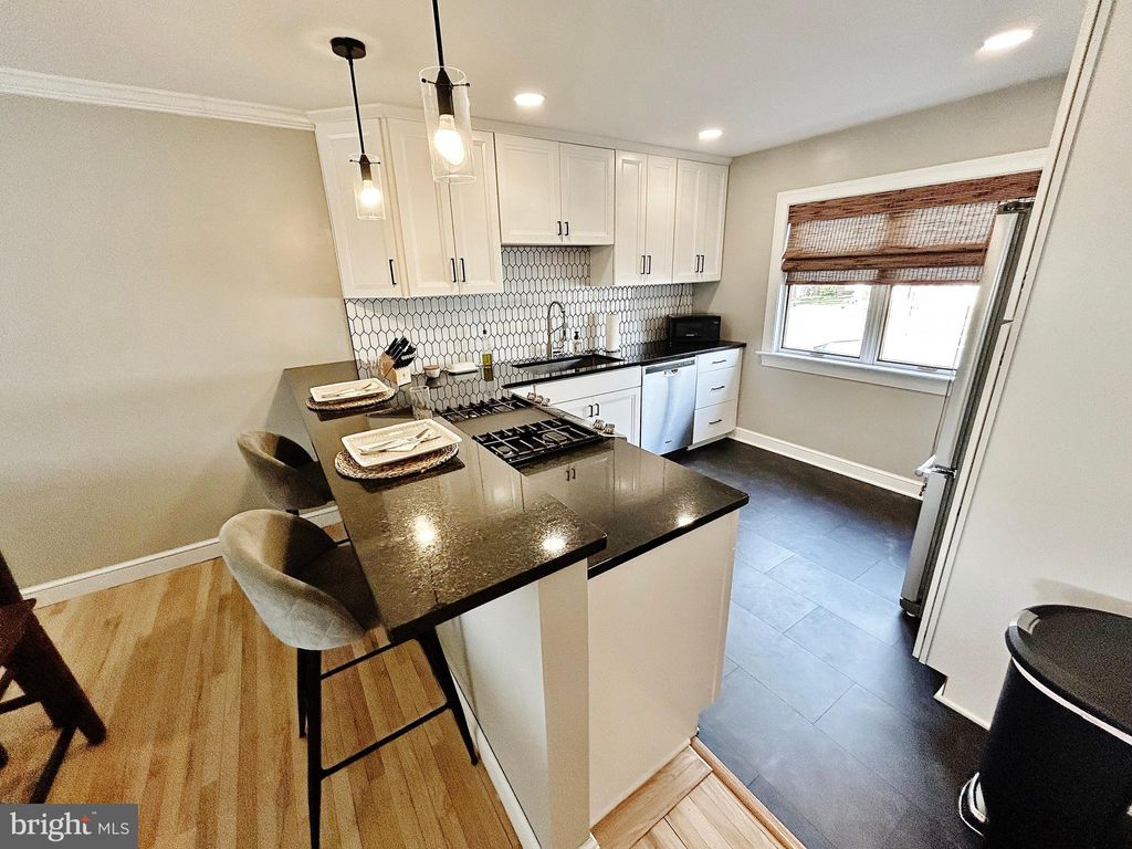 Photo of 837 Fountain Avenue, LANCASTER, PA 17601 (MLS # PALA2084036)