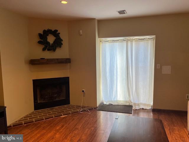 FOX CHASE - Residential Lease