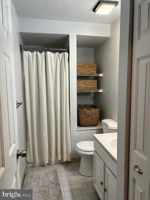 FOX CHASE - Residential Lease