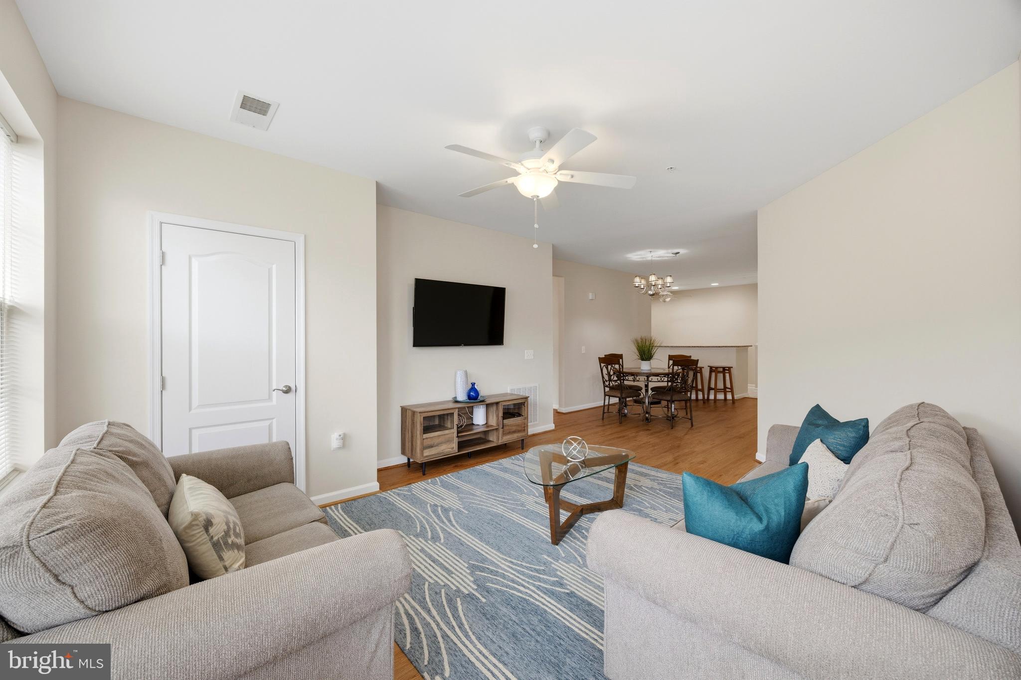 CARROLLS CREEK - Residential