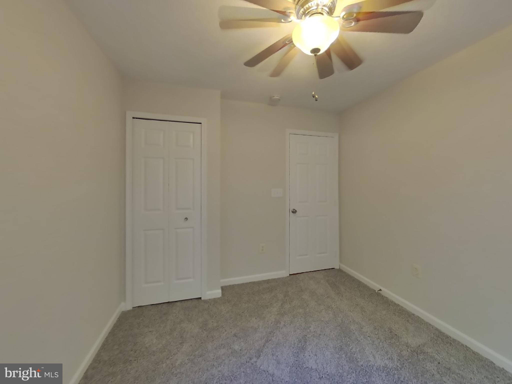 PARK RIDGE - Residential Lease