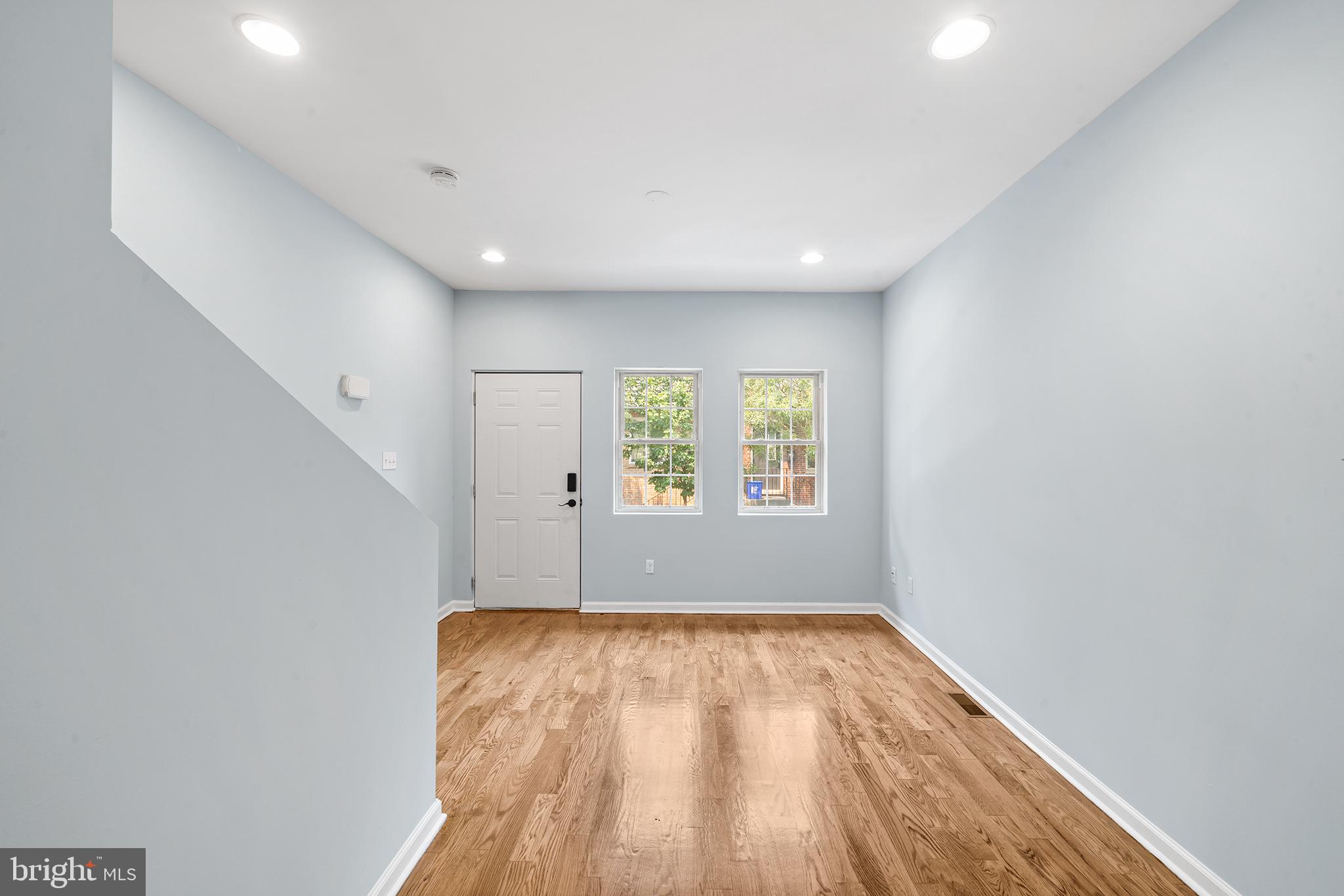 POINT BREEZE - Residential Lease