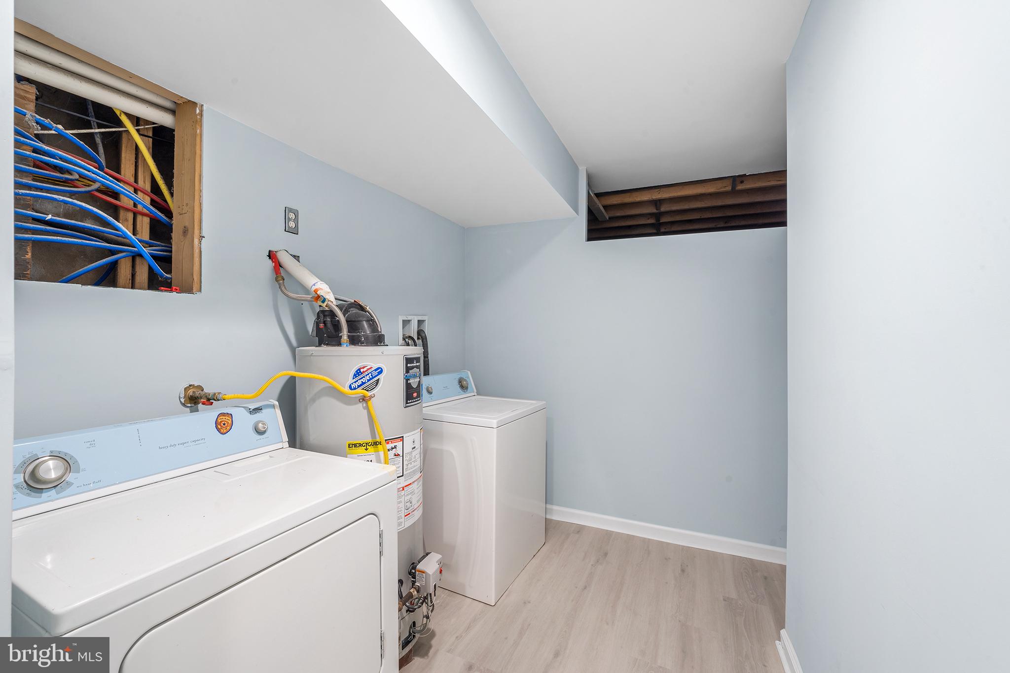 POINT BREEZE - Residential Lease