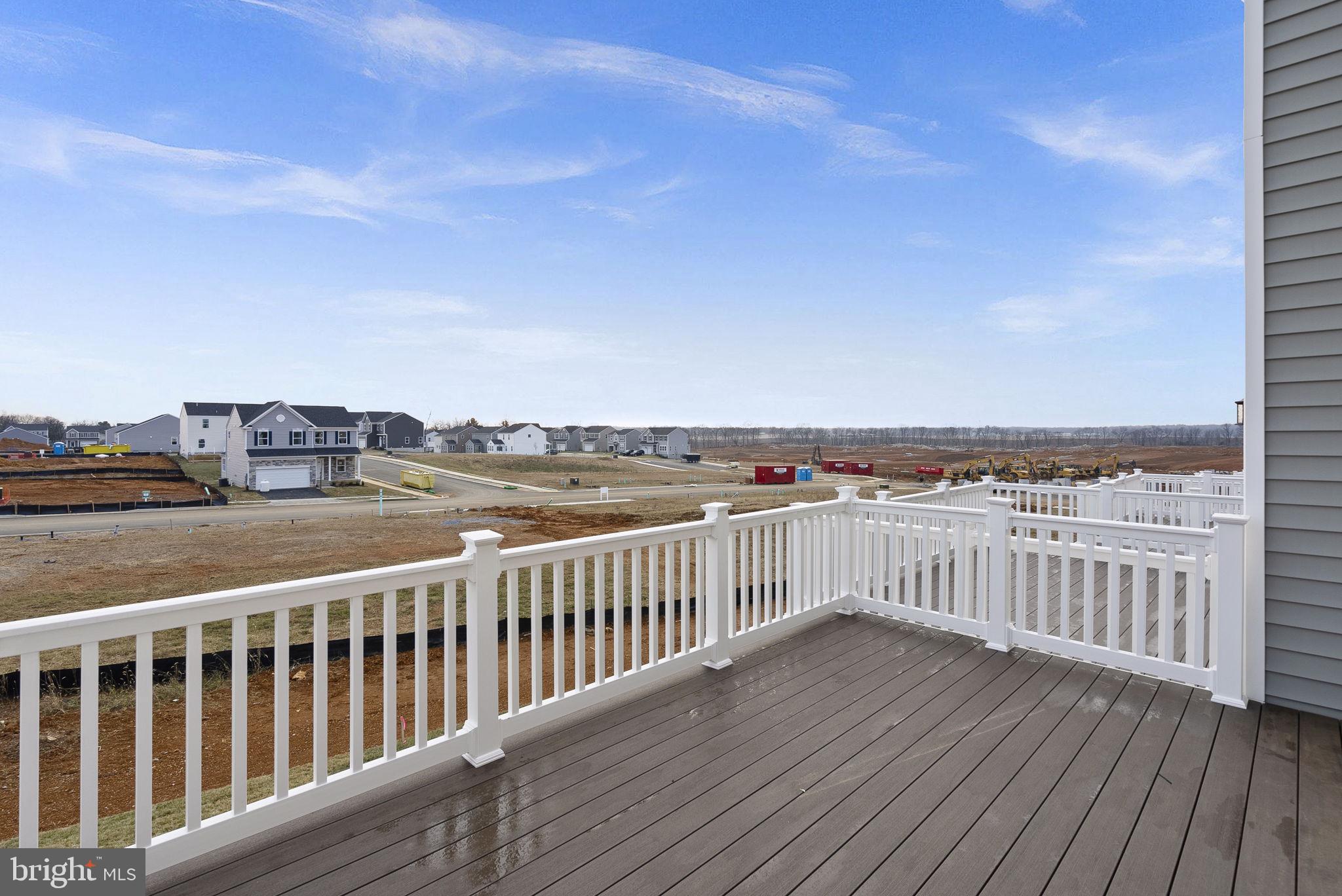 HomeSite 174 HUNTWELL WEST BOULEVARD