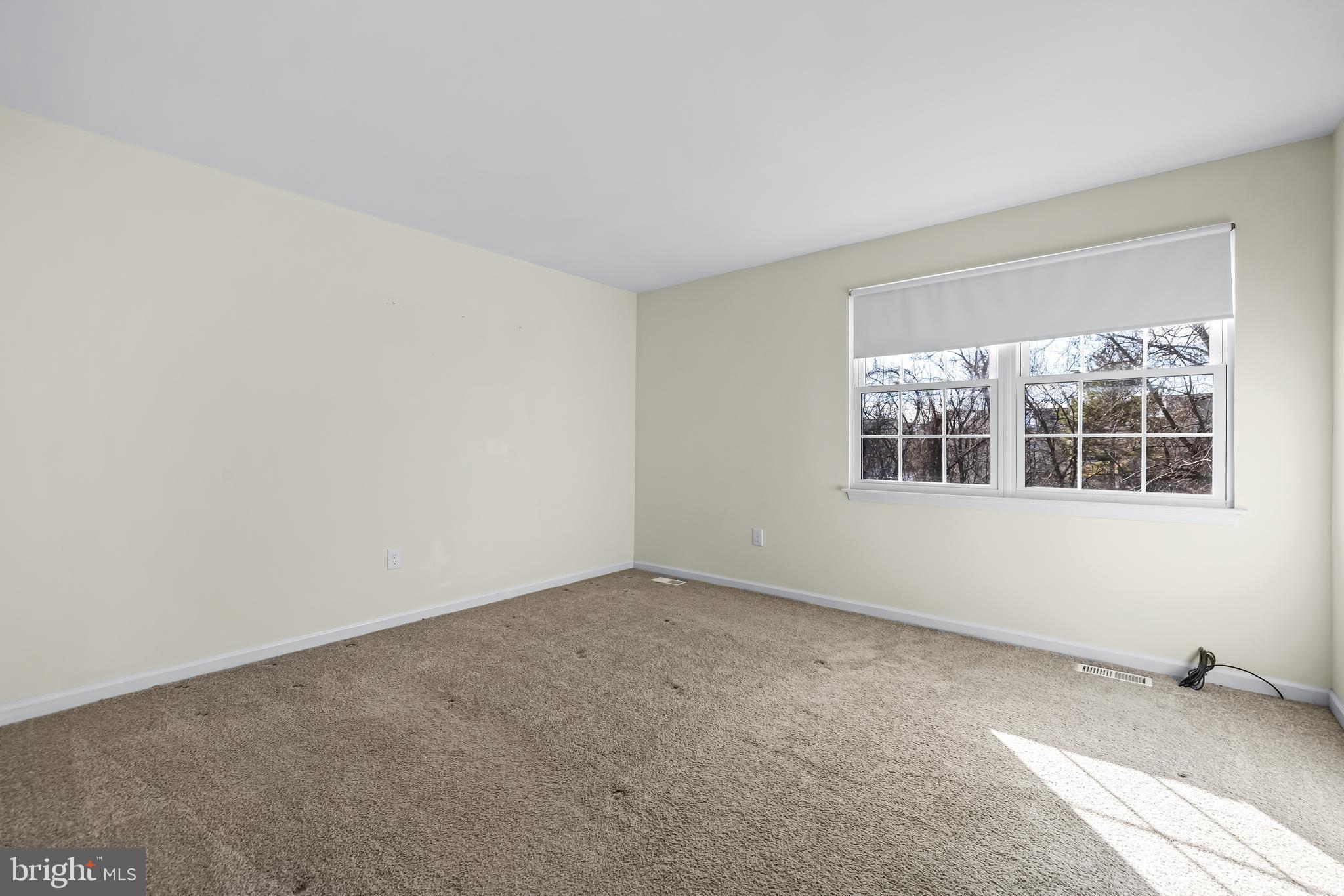 PINEDALE WOODS - Residential