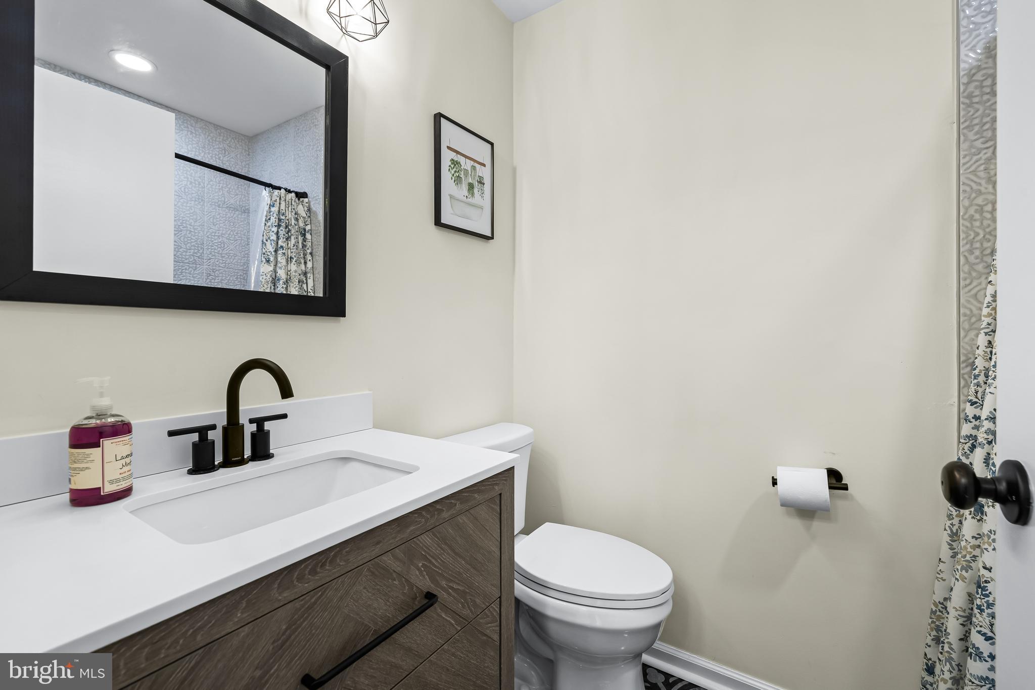 PINEDALE WOODS - Residential