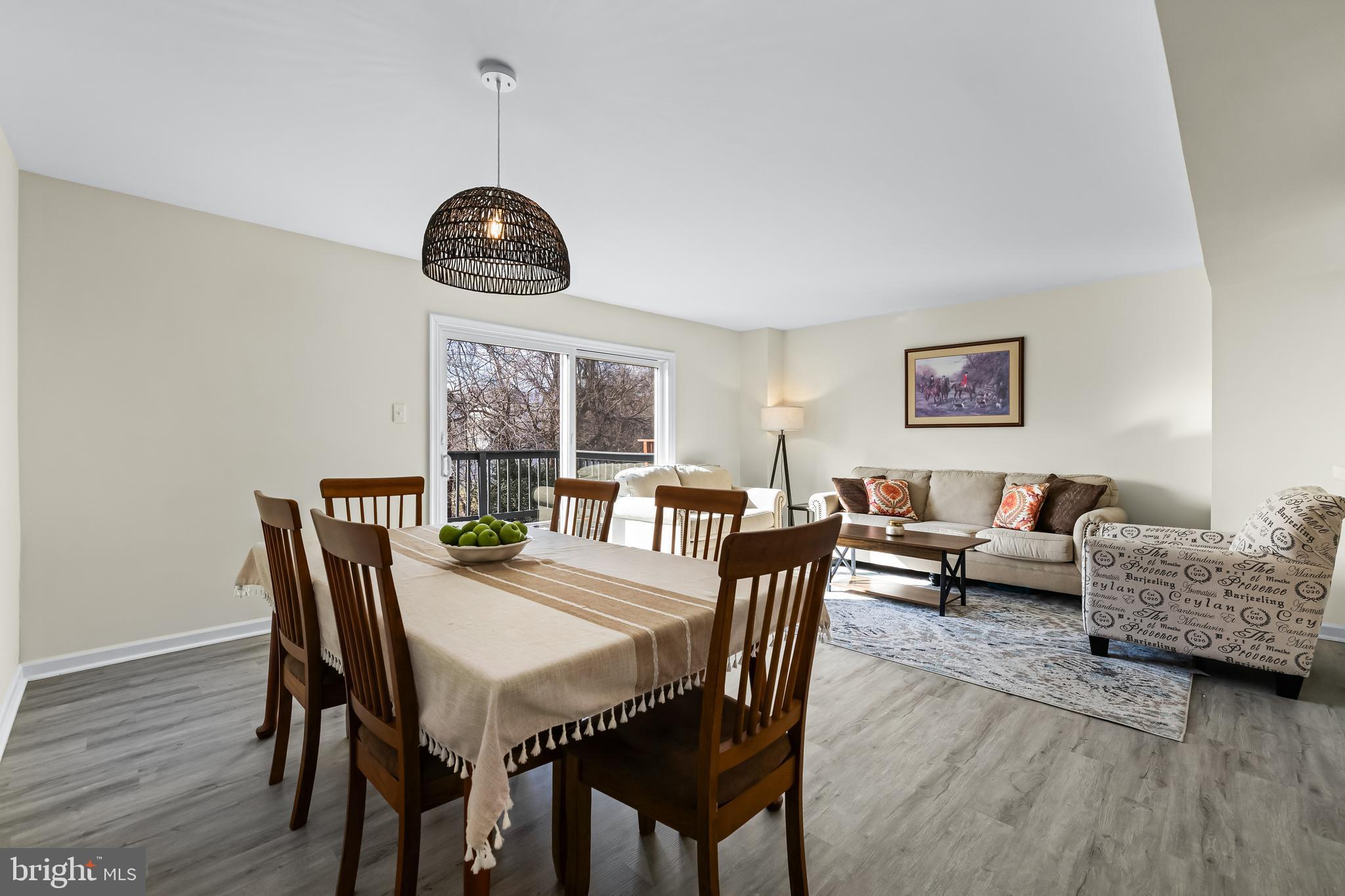 PINEDALE WOODS - Residential