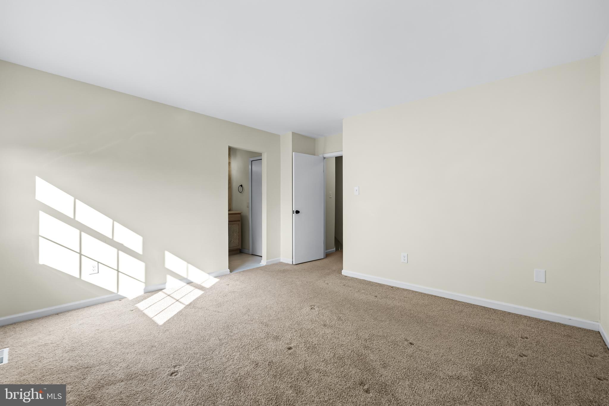 PINEDALE WOODS - Residential