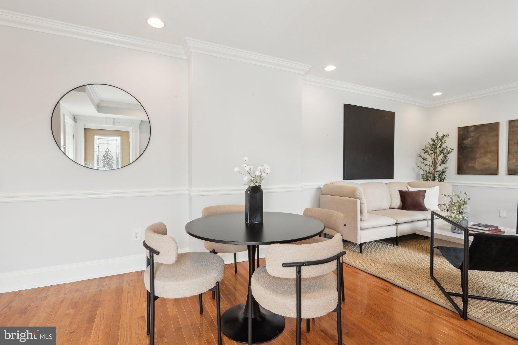 RITTENHOUSE SQUARE - Residential