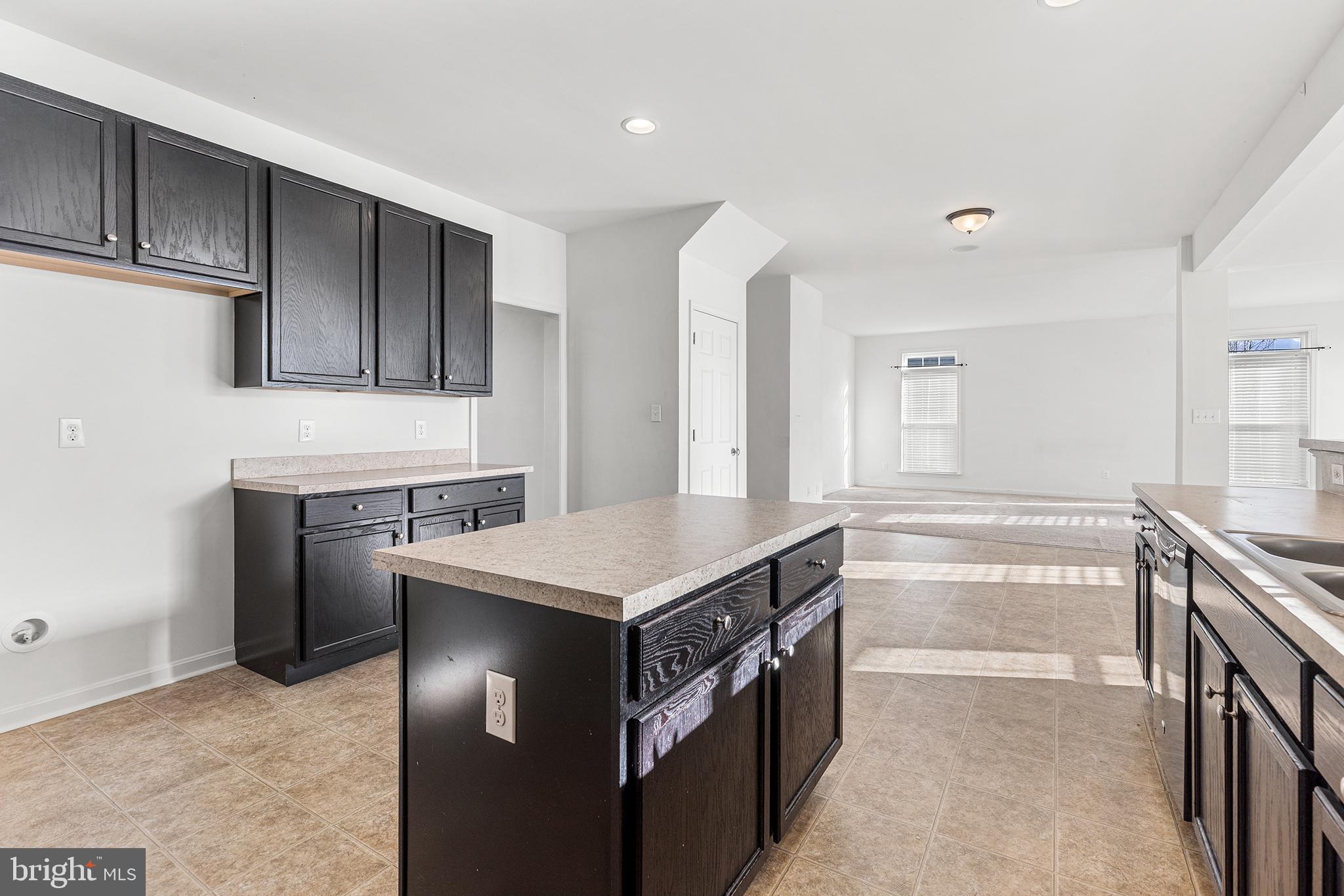 ESTATES AT ST ANNE - Residential