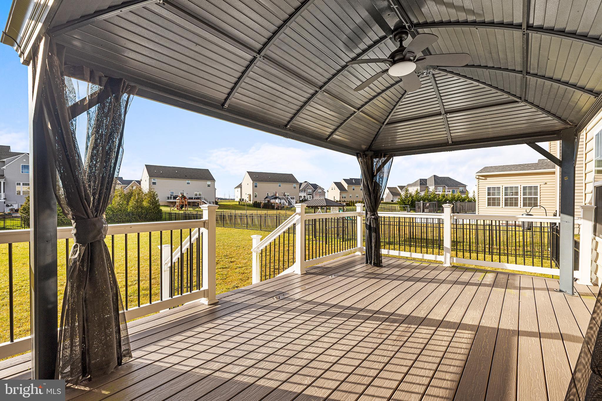 ESTATES AT ST ANNE - Residential