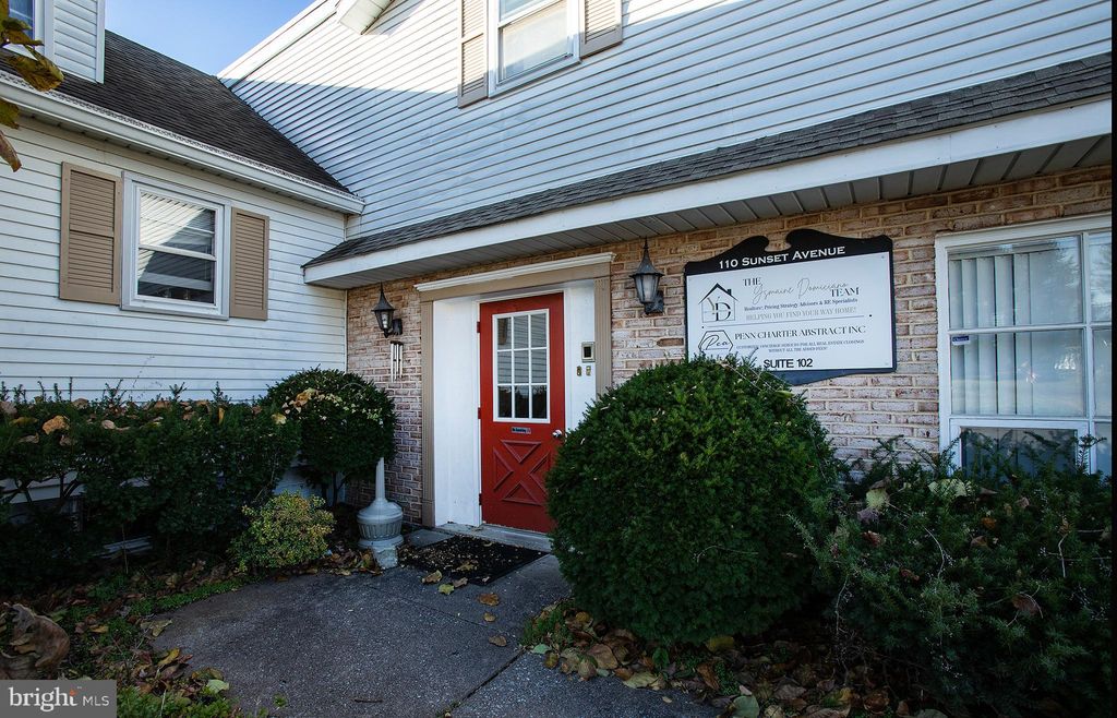 Photo of 110 Sunset Avenue #APT 201, HARRISBURG, PA 17112 (MLS # PADA2051674)