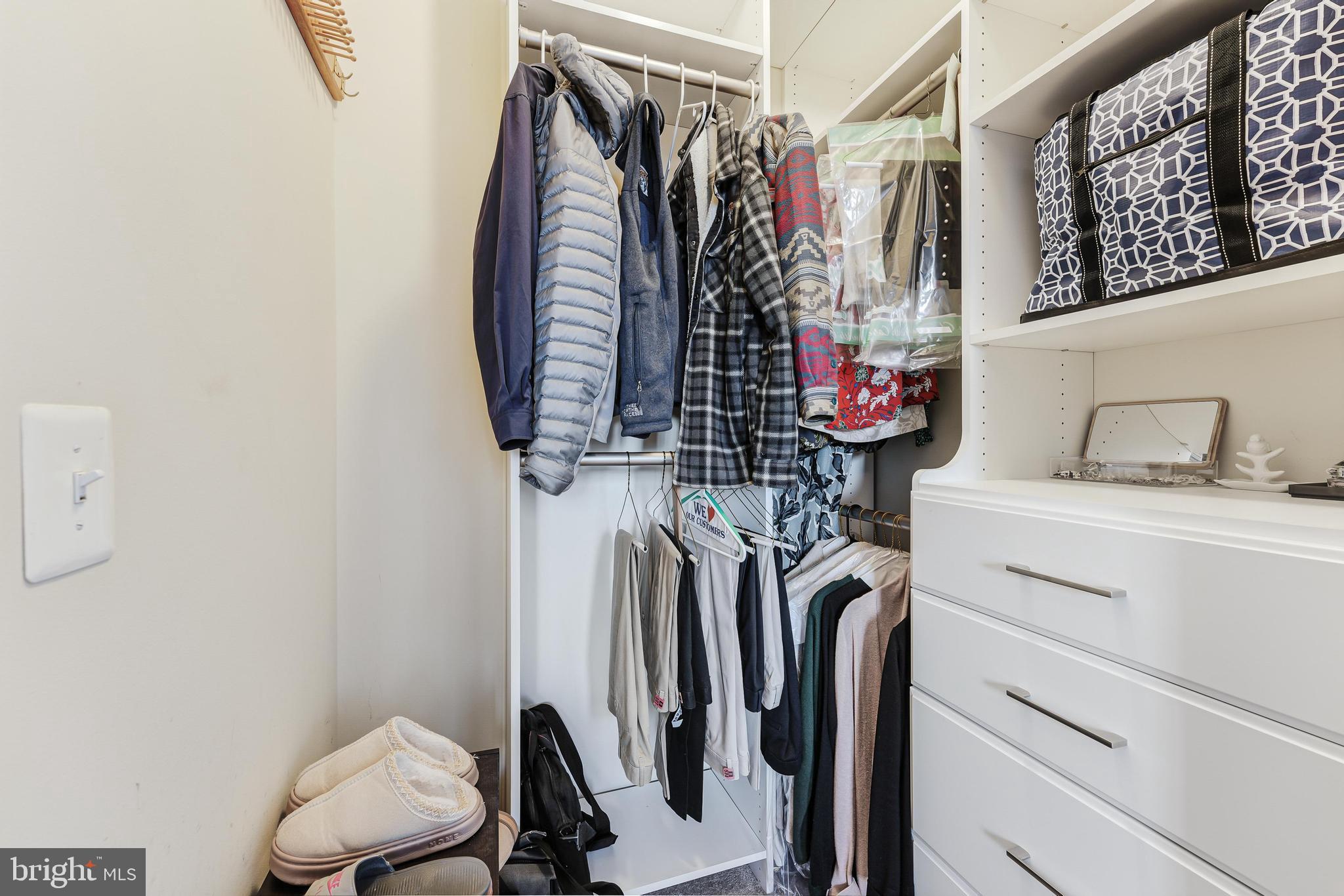 GROVE AT ARLINGTON - Residential