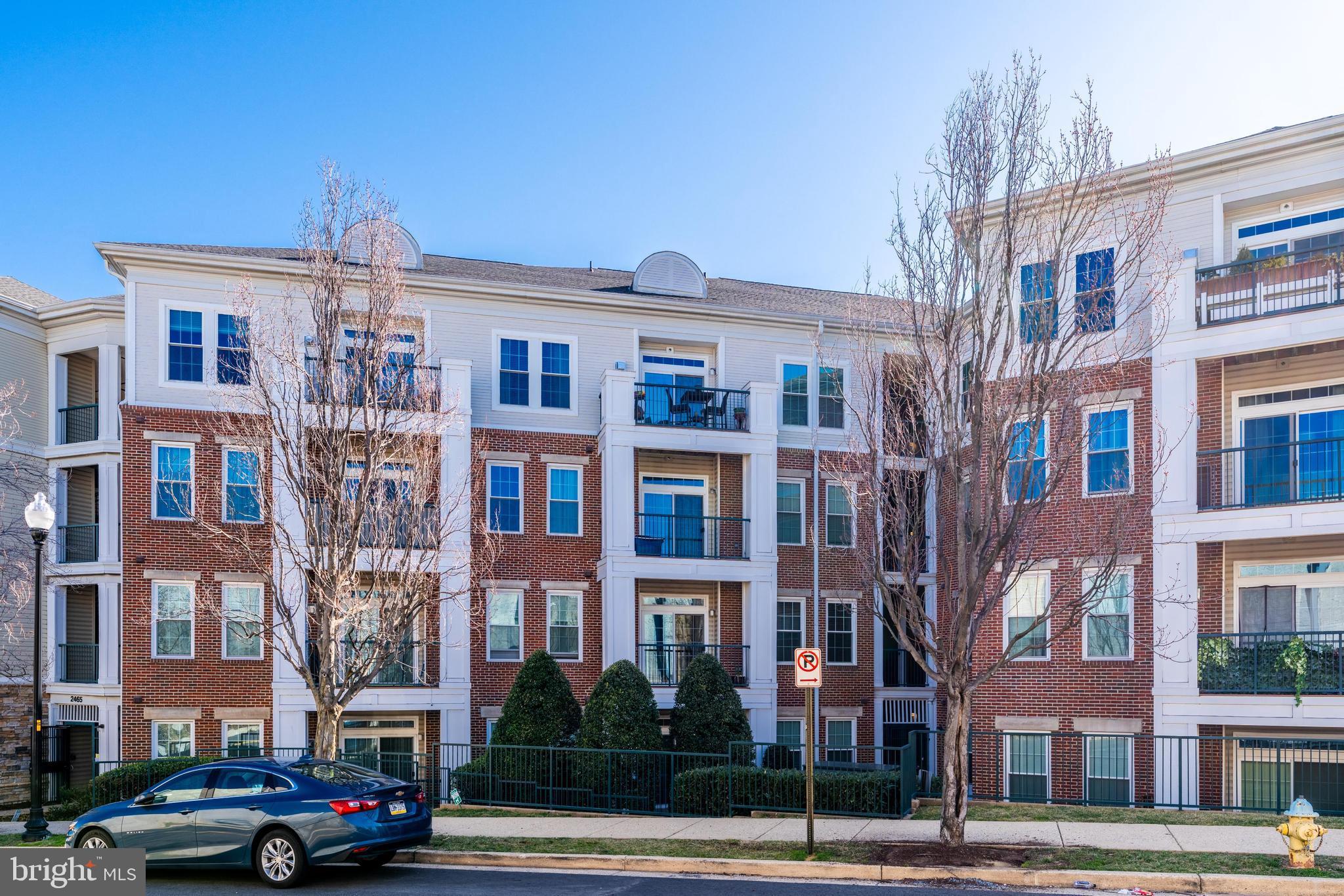2465 ARMY NAVY DRIVE 1-109