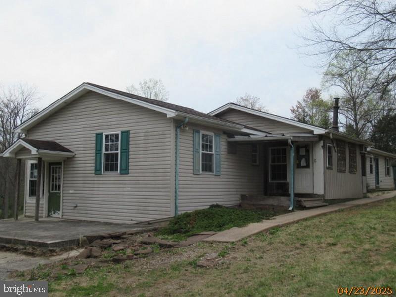 140 MOUNT TOP ROAD