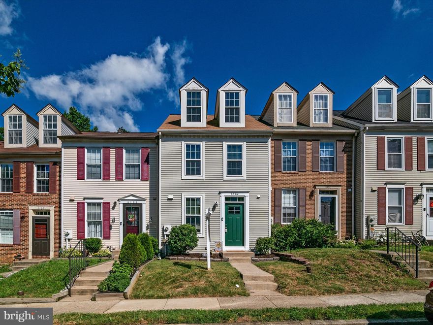 *Multiple offera recieved, highest and best offers due by Monday (7/1) at 9am. Make your dreams of owning a home a reality with this incredible property One look and you'll fall in love with this stunning bright, open floor plan. This unique home boasts 4 living levels, each offering a ton of natural light. The entry level offers a kitchen with tons of storage and prep space along with an open dining/living room combo. Enjoy summer nights on your deck overseeing your fenced in backyard or looking out to the open communal grassy area just outside of your backyard! The owner suite offers soaring vaulted ceilings and steps to your own private loft. The large loft area offers endless possibilities from home office space, nursery, private living room, and so much more. The basement has a considerable amount of storage space and another living space that could be used as a third bedroom.  Don't miss out, call us today!