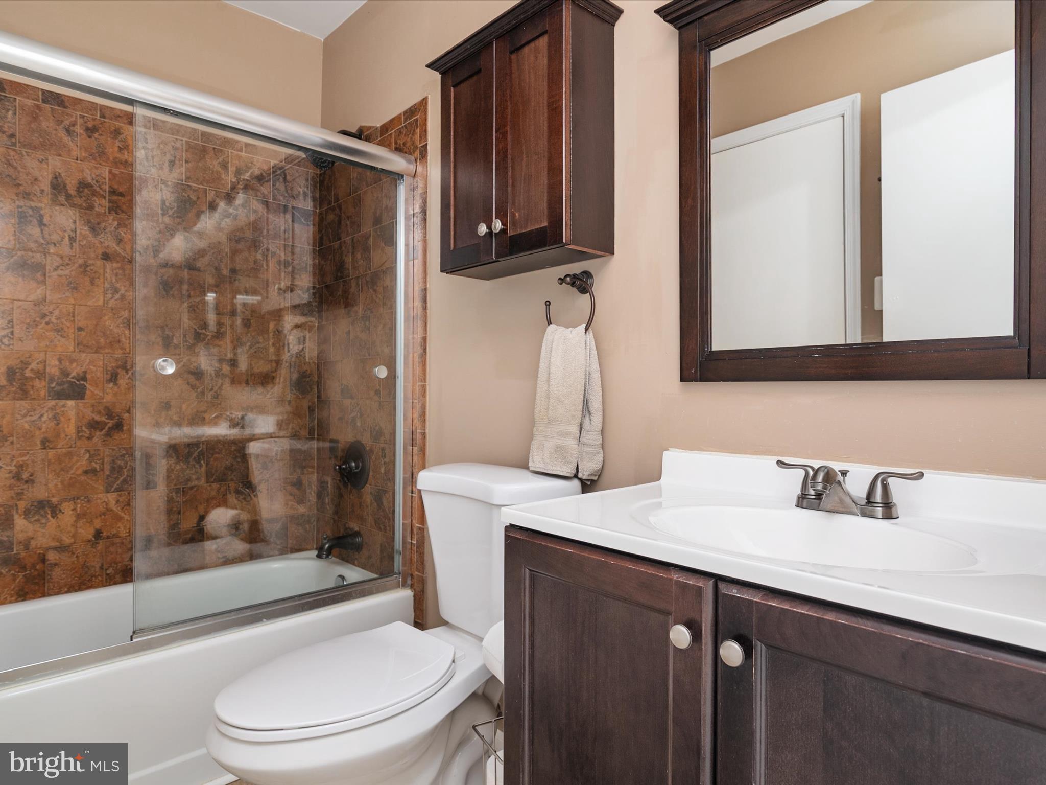 MARBLE HILL - Residential