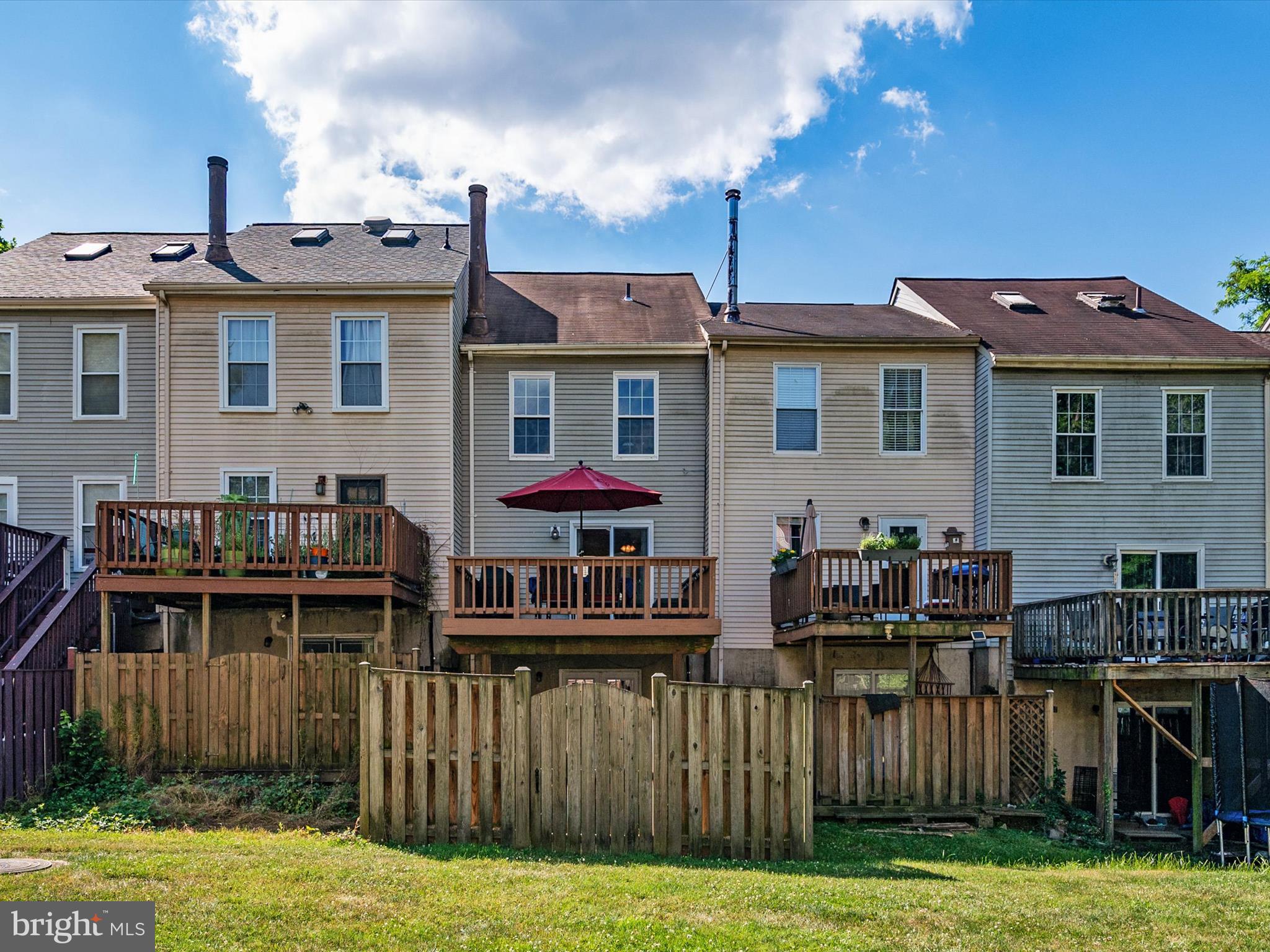 MARBLE HILL - Residential