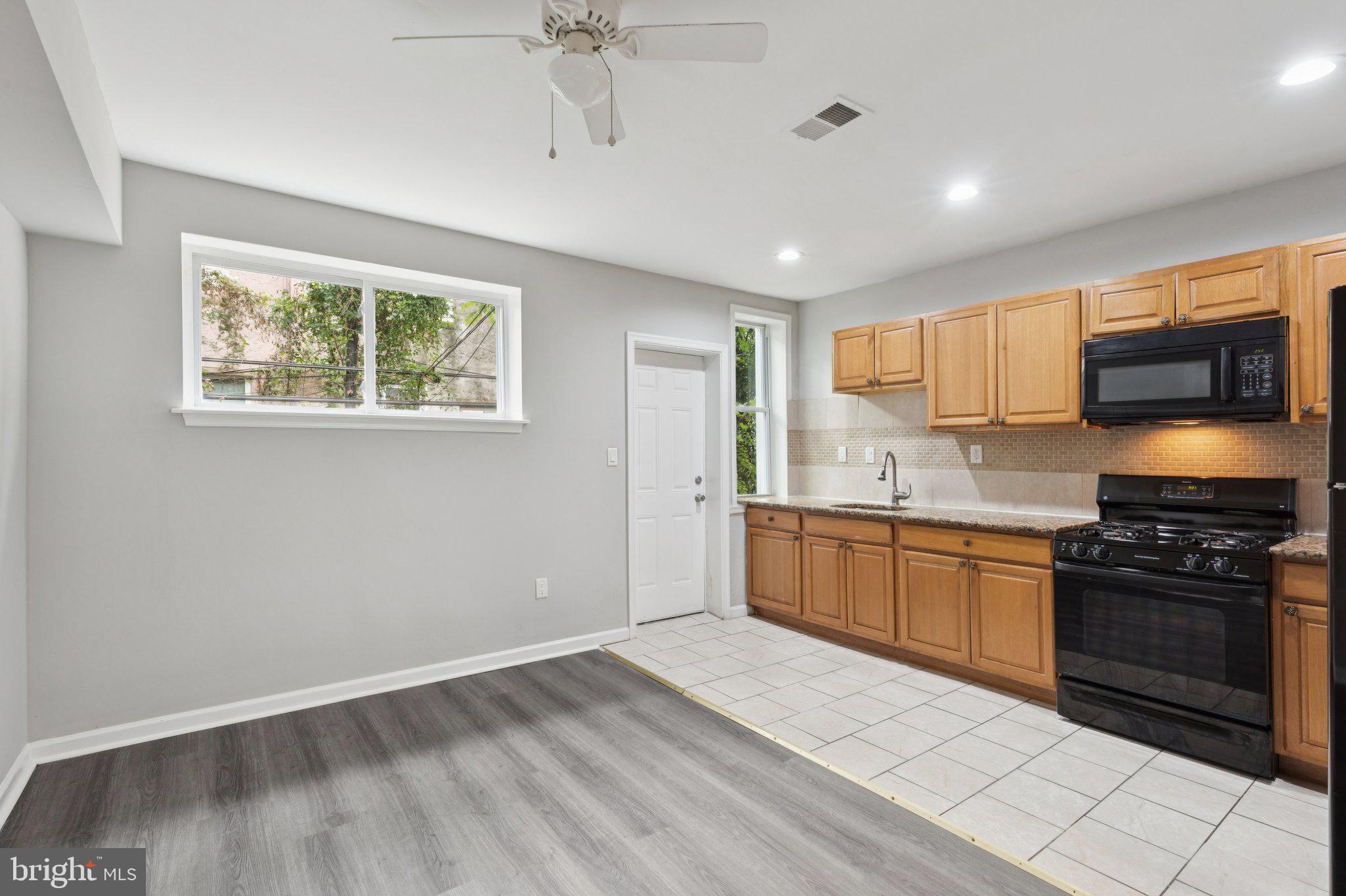 WEST OAK LANE - Residential