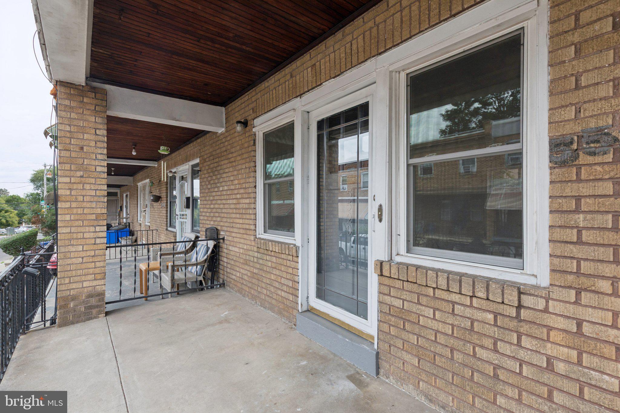 WEST OAK LANE - Residential