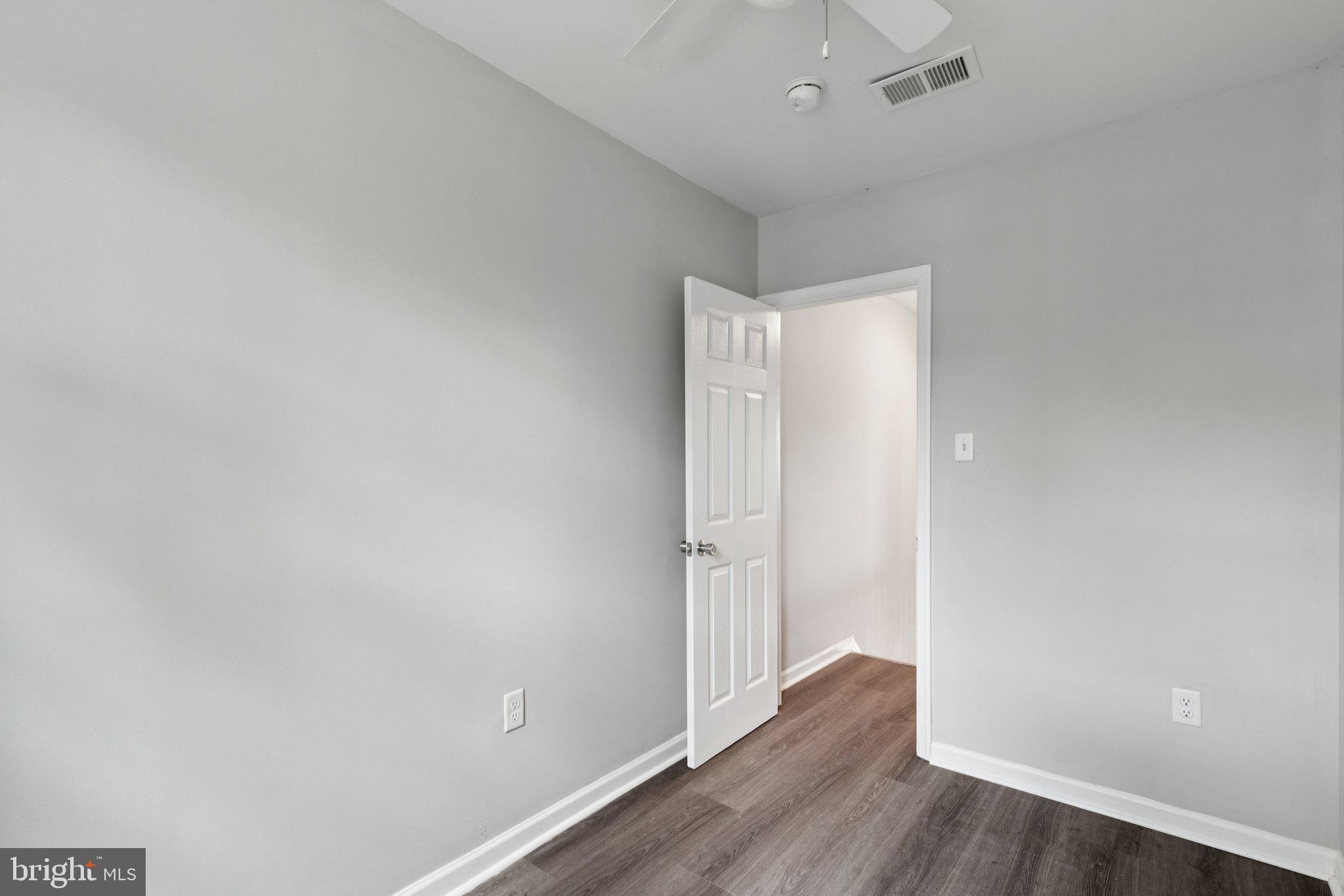 WEST OAK LANE - Residential