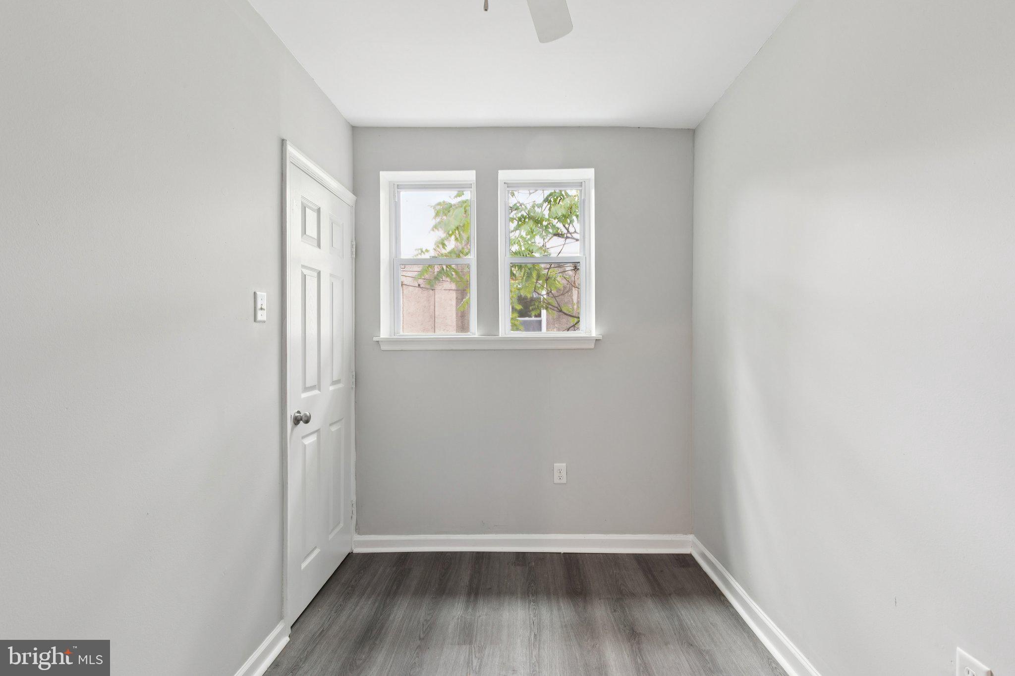 WEST OAK LANE - Residential