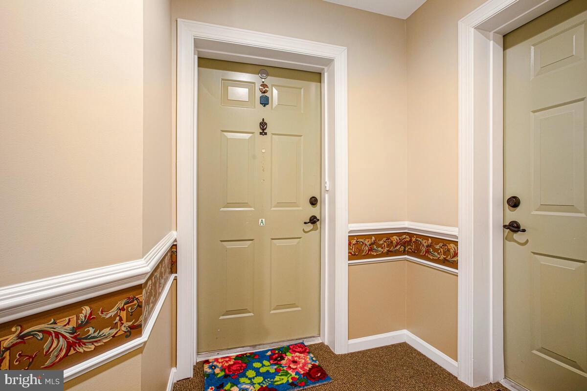 HEARTHSTONE AT VILLAGE CREST CONDOMINIUMS - Residential