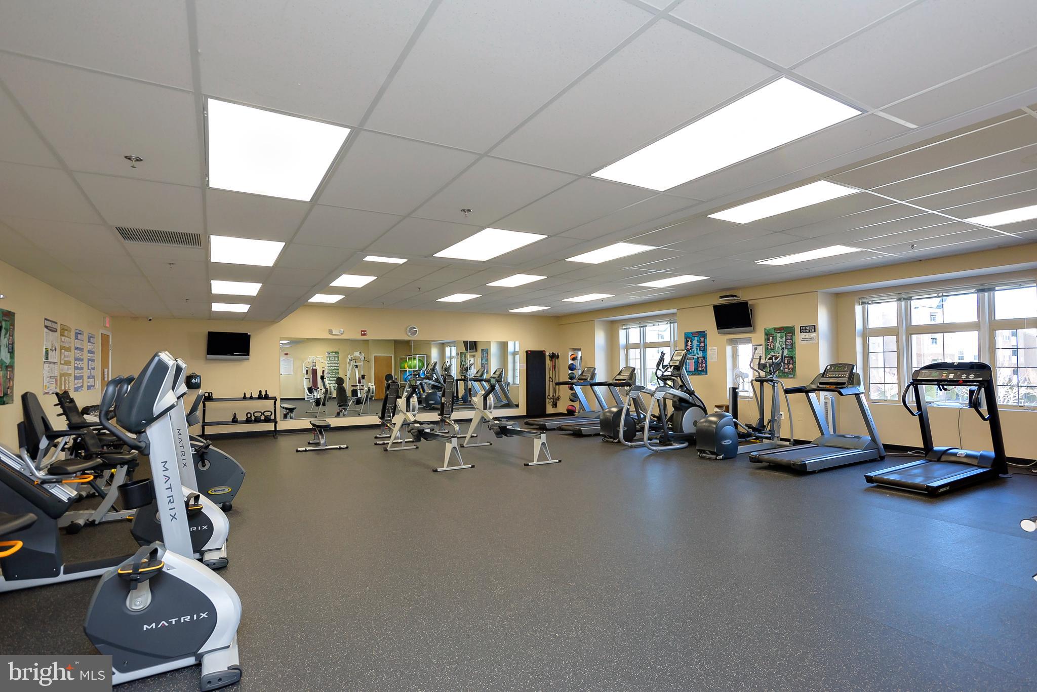 HEARTHSTONE AT VILLAGE CREST CONDOMINIUMS - Residential